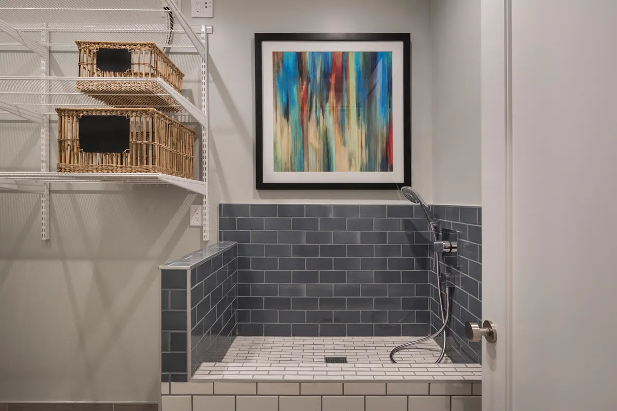 2017 Img Residential Rights Noz Design Frank Oreilly Install Laundry Room Dog Shower Grooming Station Bathroom Nautical 3X6 Offset 1X4 Tusk Mosaic Sheeted Metal Schluter Trim Pony Wall Curb Fc209705
