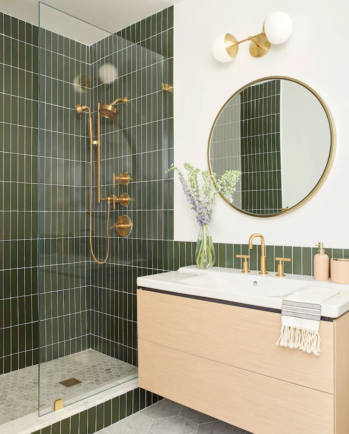 2018 Img Hi Res Rights Banner Day Design Colin Price Photo Residential Bathroom Shower Surround Vanity Accent Vertical Straight Stack Ceramic Hunter Green 2X8 Glazed Edge Trim Curb Fc234625 2