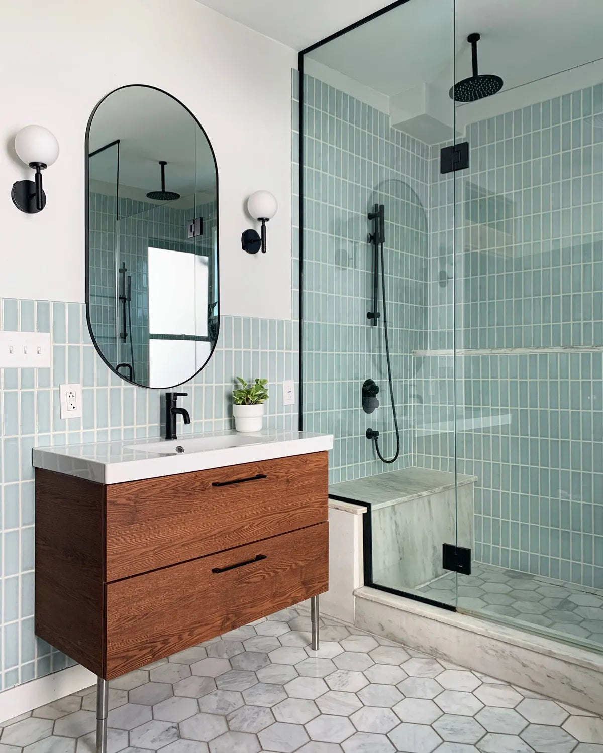 2019 IMG hi res Elle seanor photo web use flahr build design residential bathroom 2x6 salton sea white grout fc300916 1 jpeg