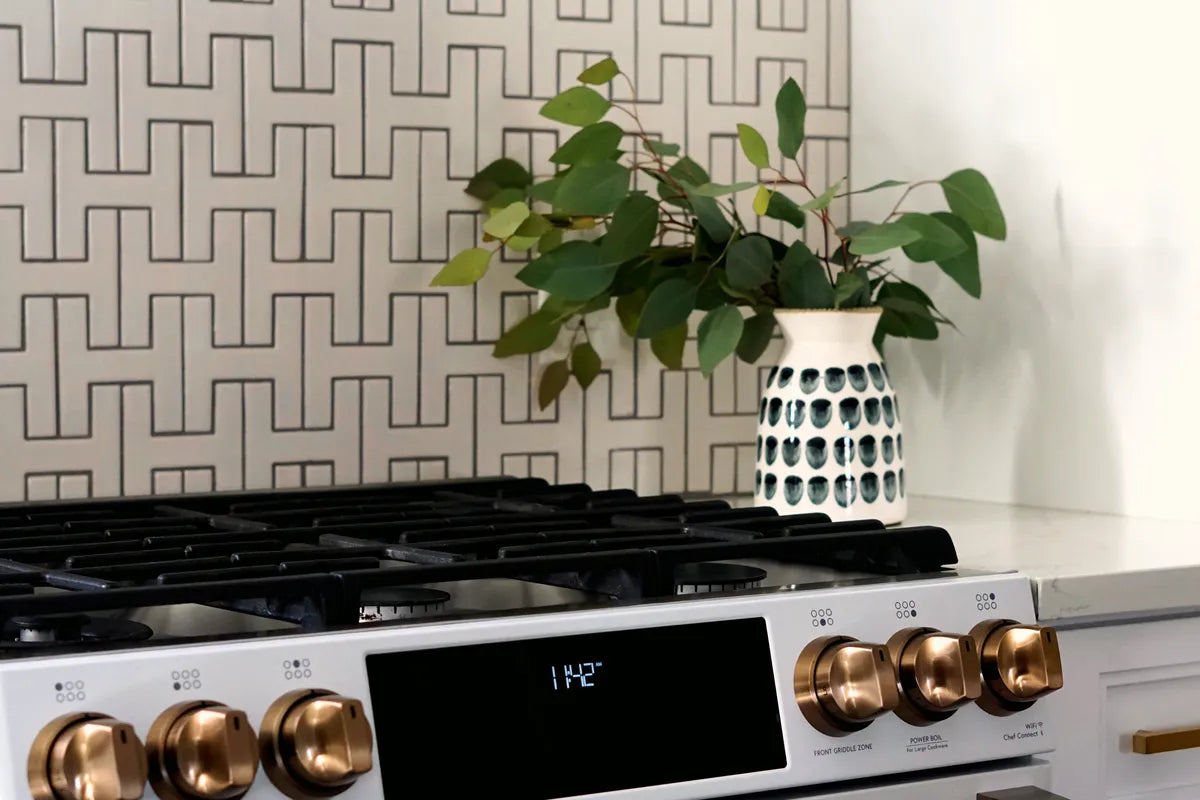 2019 Img Residential Hi Res Rights Benita Cooper Design Hart And Sapp Photo Jenkins Home Solutions Install Kitchen Backsplash Runway Ceramic Chaine Homme Tusk Glazed Edge 1X6 Flatliner Trim Border Fc294492 10