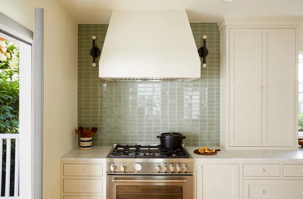 2019 Img Residential Hi Res Rights Of Prairies Design George Barberis Photo Kitchen Backsplash Rosemary Ceramic 2X4 Straight Stack Fc289543 2
