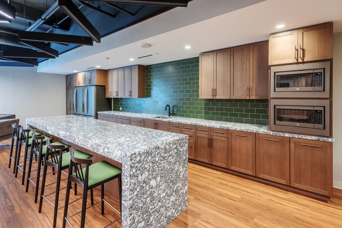 2020 Img High Res Authorial Studio Clearsky Images Elevate Textiles 4X8 Hunter Green Offset Horizontal Backsplash Office Fc 334378 Nc