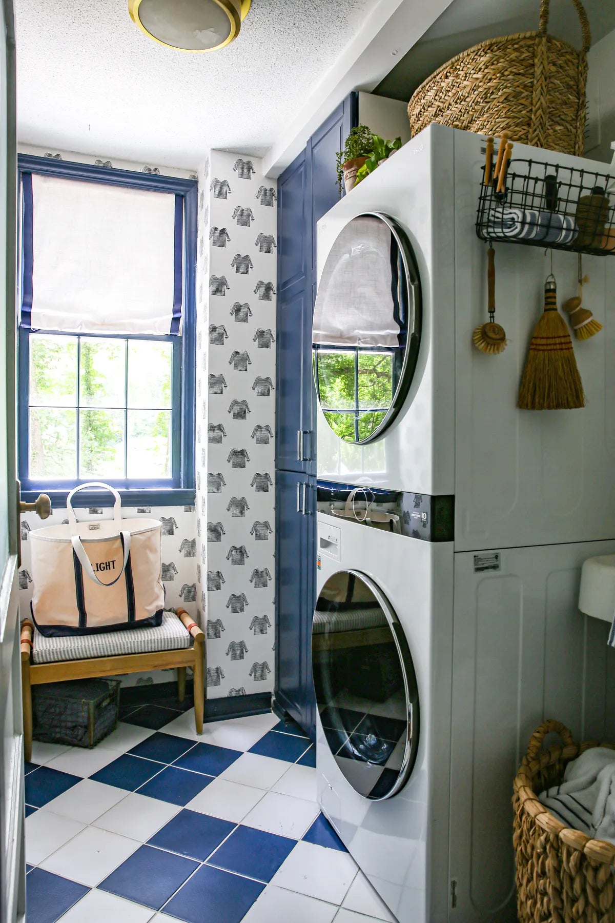 2021 IMG HI RES INFLUENCER rights design victoria ford prepford wife photo marcus ford floor tile checkerboard 8x8 daisy blue velvet laundry room white grout line FC417970 8