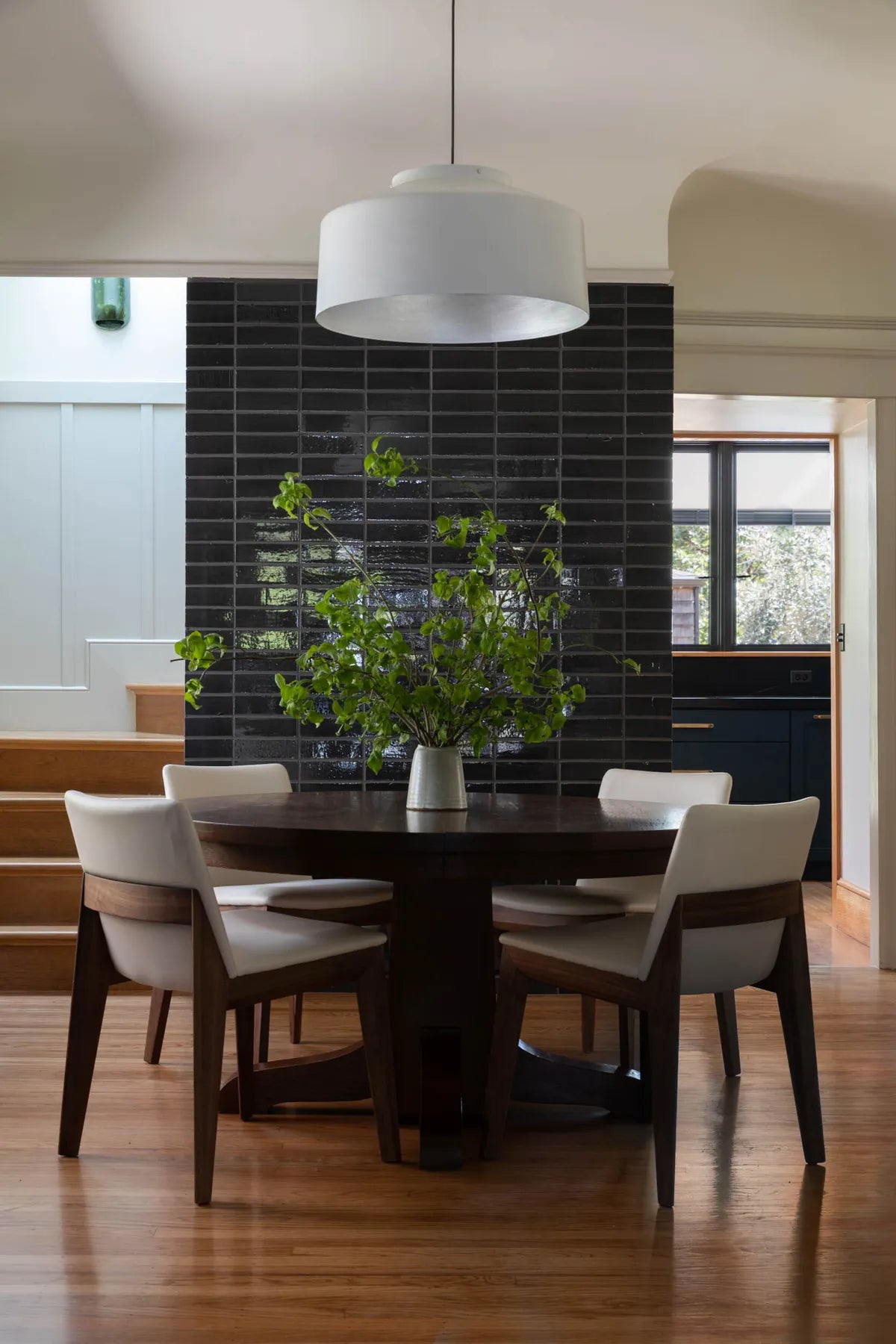 2021 img lo res residential desing decorotation photo lauren sen creative co dining room wall absaroka brick straight set FC318158 1