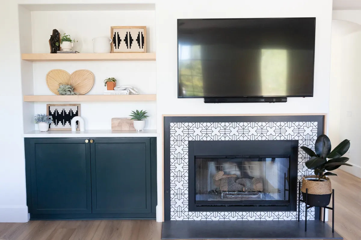 2022 IMG hi res residential web social design oak ivy collection photo liz rodriguez firepalce handpainted kasbah trellis neutral motif quick ship FC442571 3