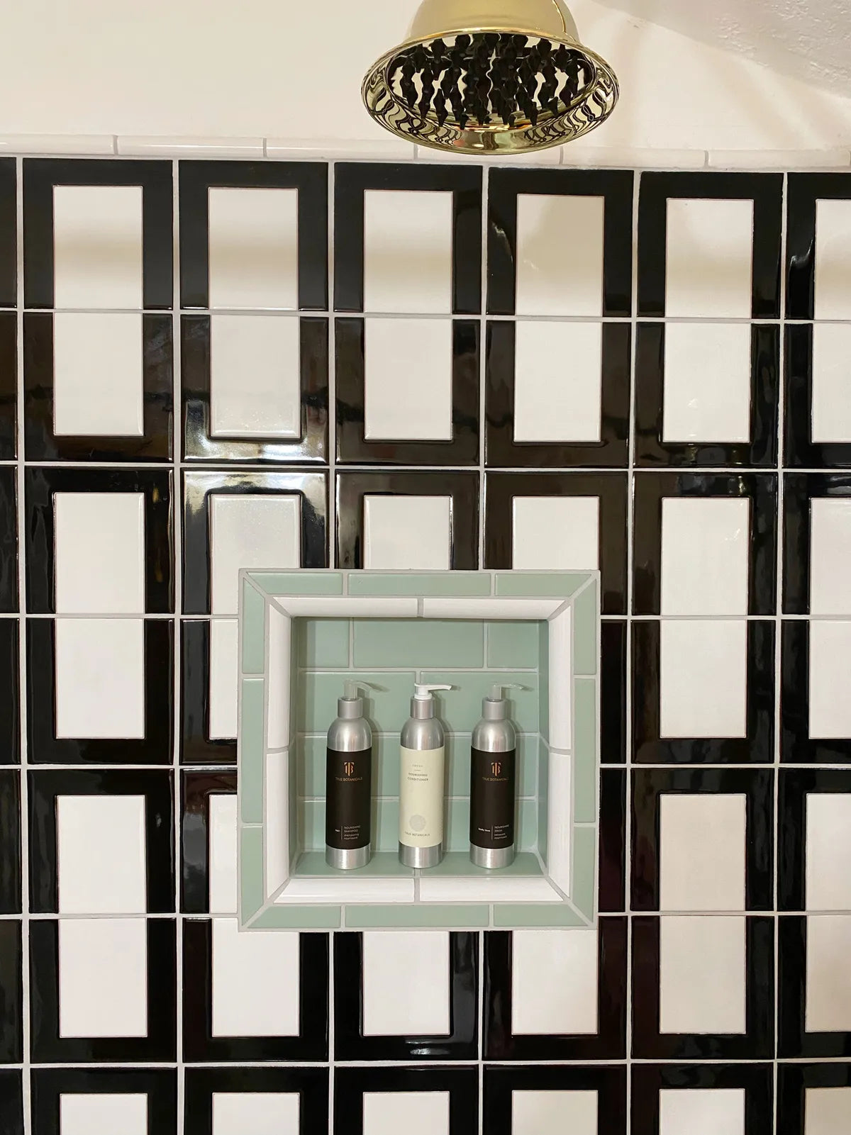 2022 img hi res comemrcial influencer design foxcroft estate photo shower Dot dash 1 charcoal floor 3x6 3 Hexagon sea glass FC511918 5