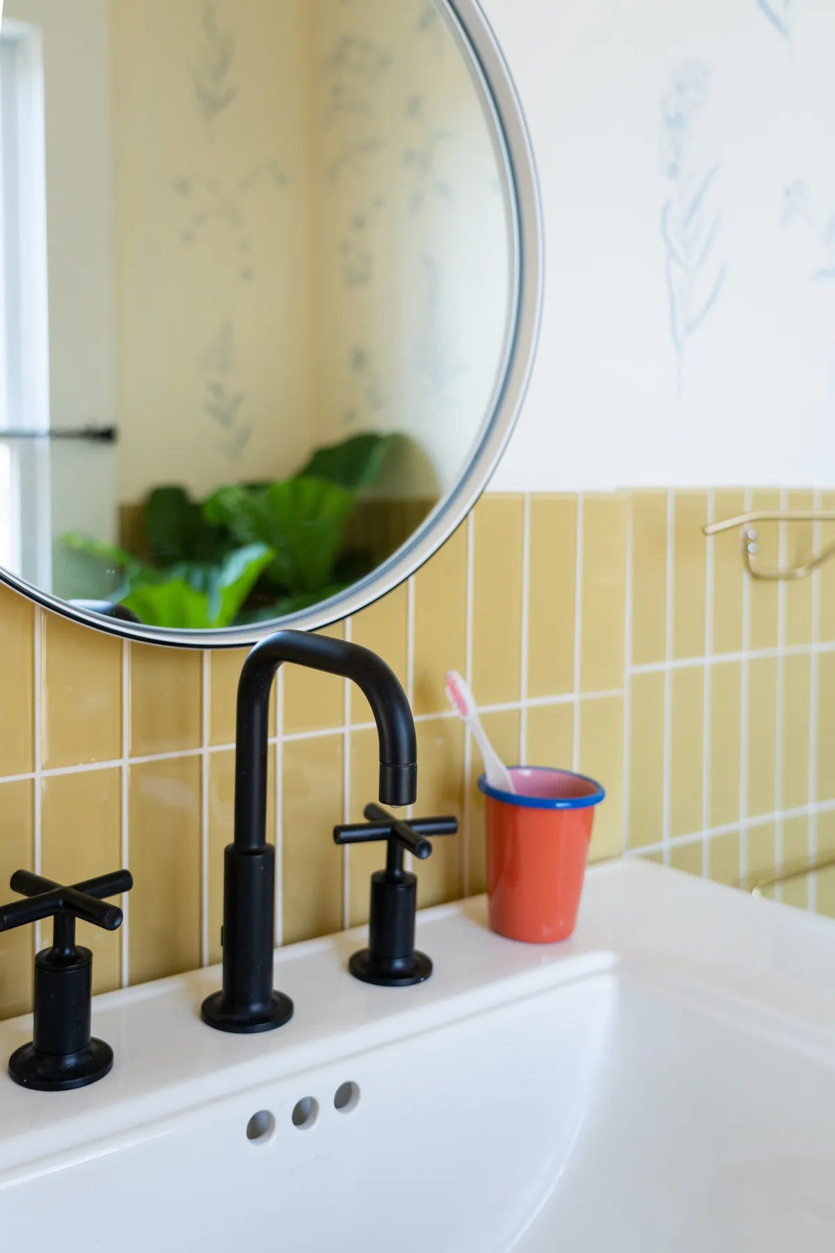 2022 img hi res influencer The mae house design La Tonya yvette photo Nina Barry bathroom wainscott floor 2x6 oriole offset 3x12 falcon gloss verticle straight 3