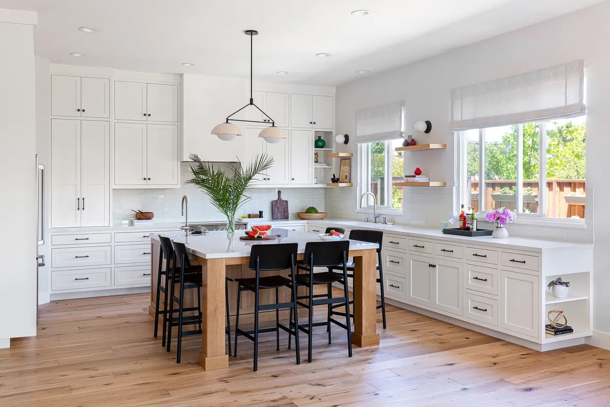 2022 img hi res residential Gallery Social ONLY design megan warren photo Macdonal kitchen backsplash sparrow Matte 4x12 Straight set FC528315 1