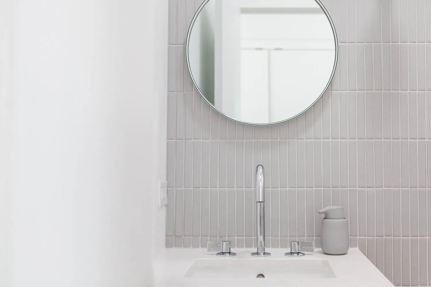 Minimalist Design Style Amanda Jane Jones Grayscale Guest Bathroom LEAD