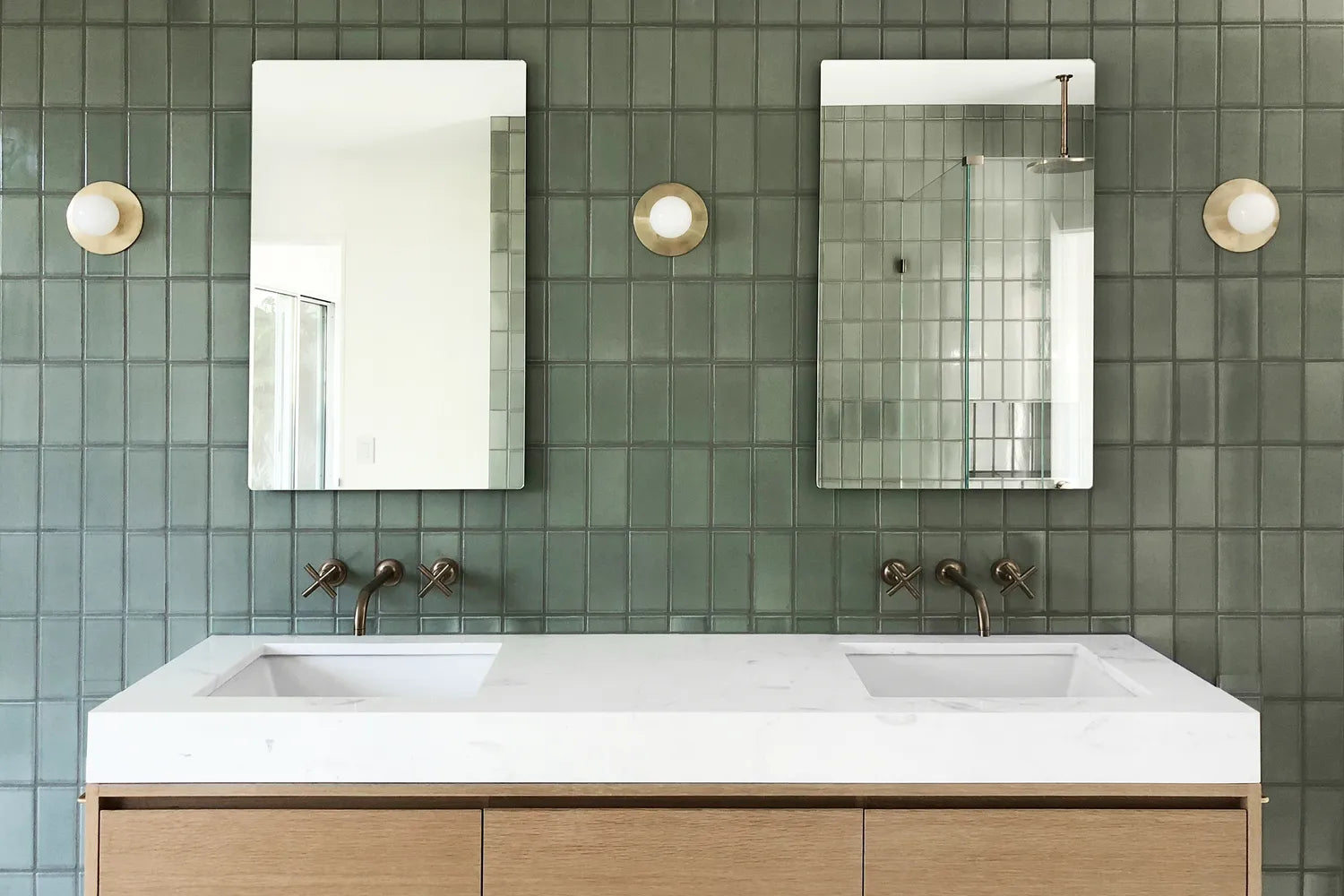 Q3 2018 Image Residential Influencer Sarah Sherman Samuel Mandy Moore Home Photo Tessa Neustadt Bathroom Wall Shower Tile Rosemary Vertical Stacked 3X6 Vanity Full 2Jpg