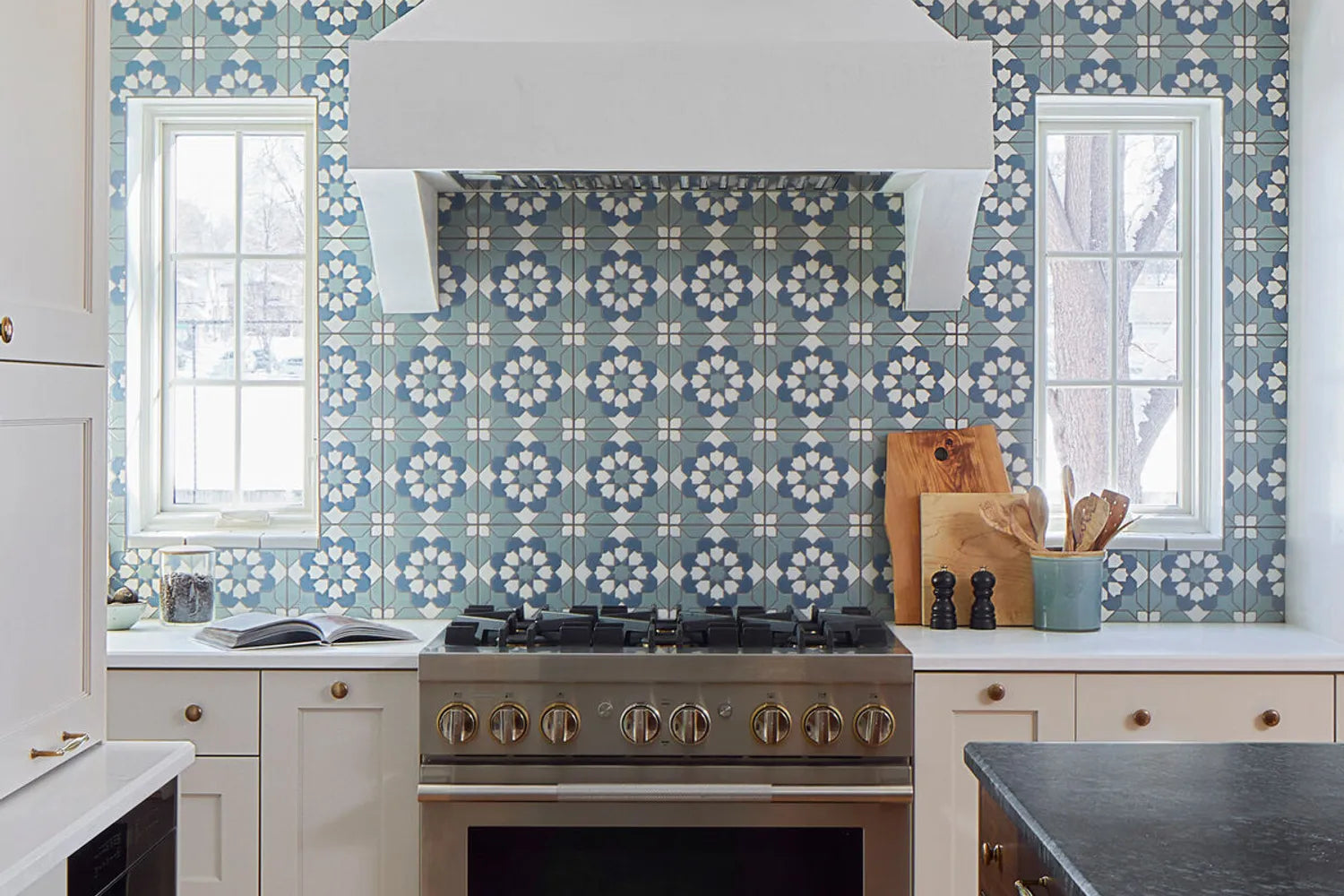 Floral tile backsplash