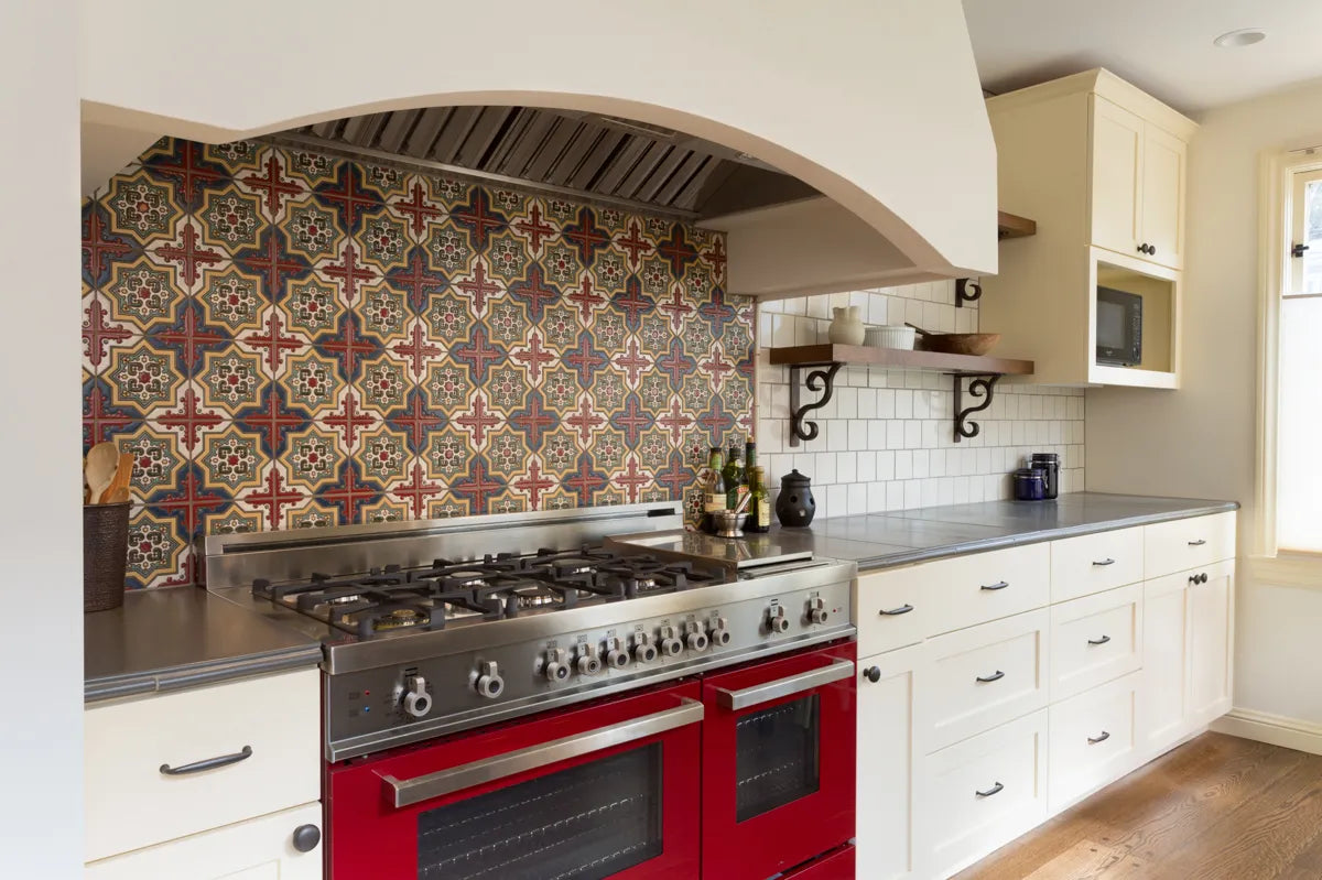 4X4 Backsplash Founder Feature Gardenia Handpainted Kitchen Madrid Paul Tile 2