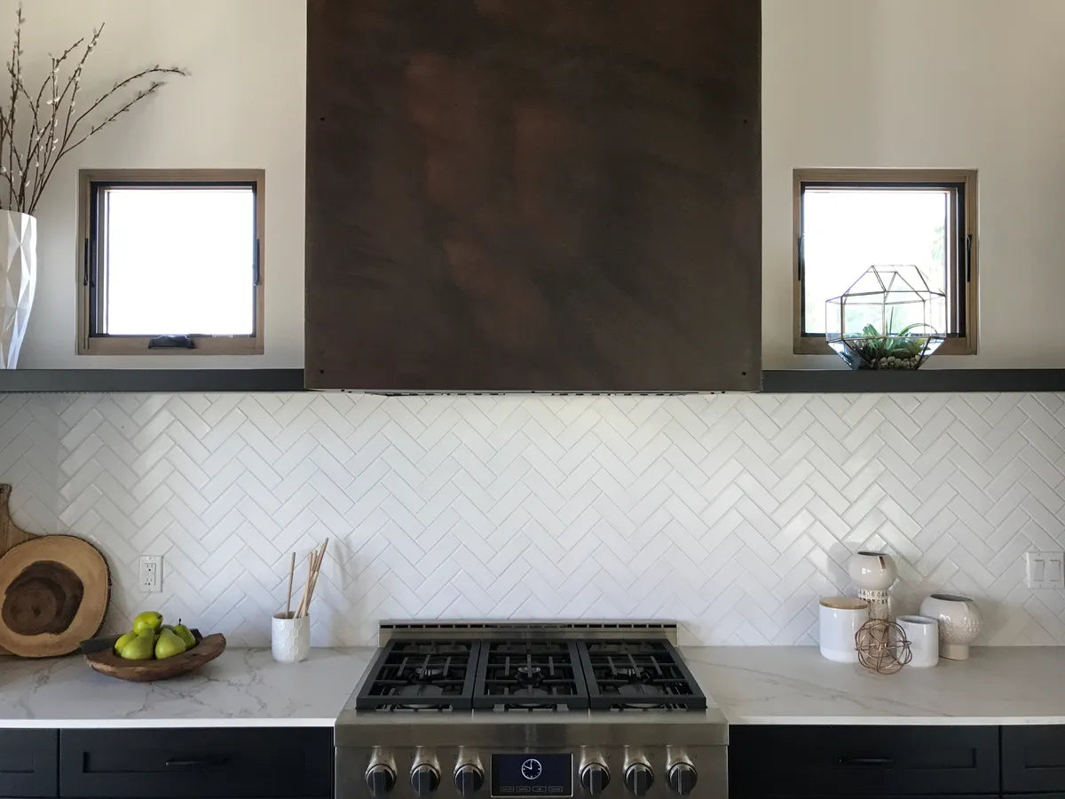 2017 Q3 Image Residential The Ranch Mine Photography Roehner Ryan Kitchen Baksplash Tile Foundations 2X6 Herringbone White Wash