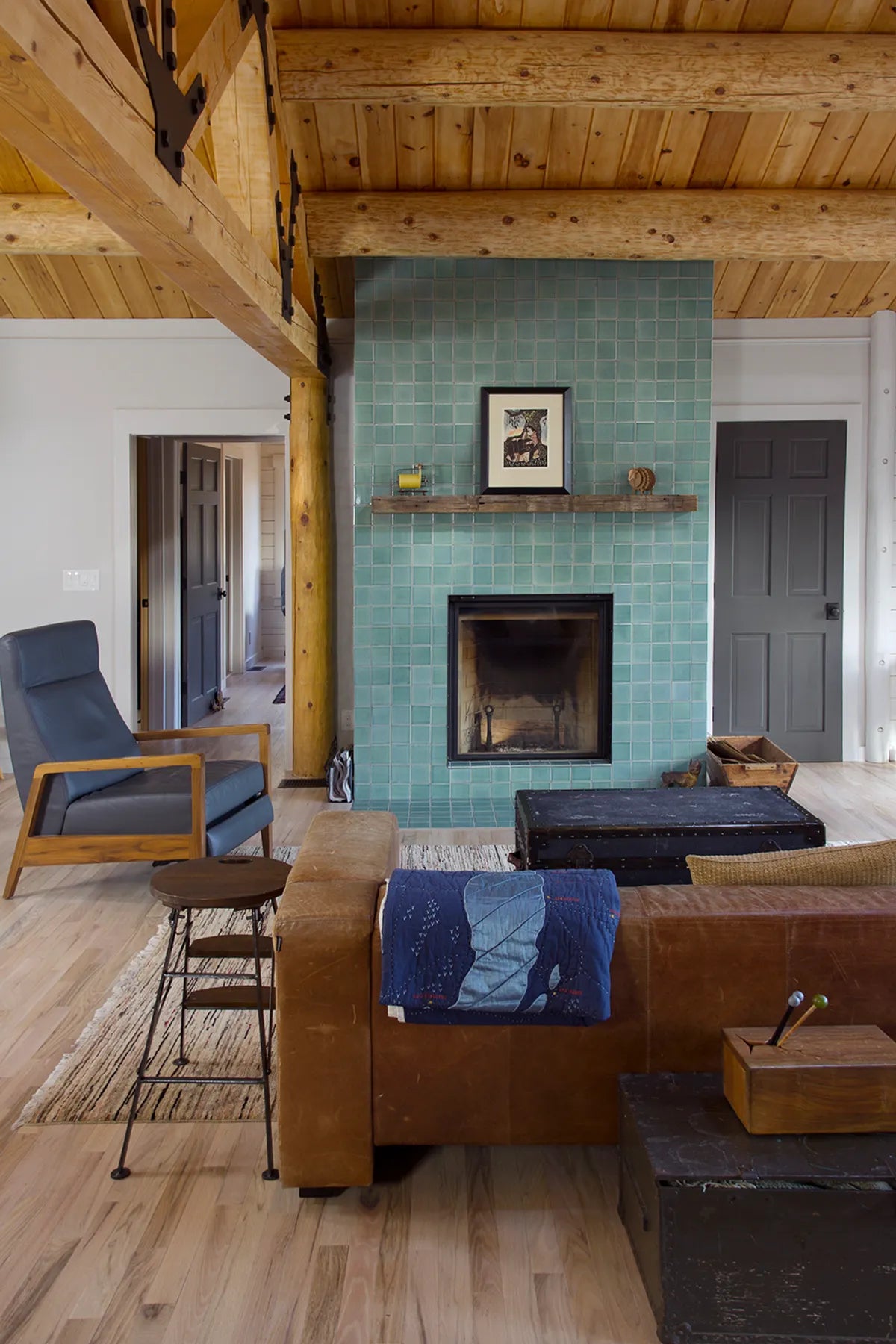2018 Q2 Image Residential Homeowner Maggie Remington Photography Joan Ffolliott Fireplace Surround Tile 3X3 Straight Set Sea Foam