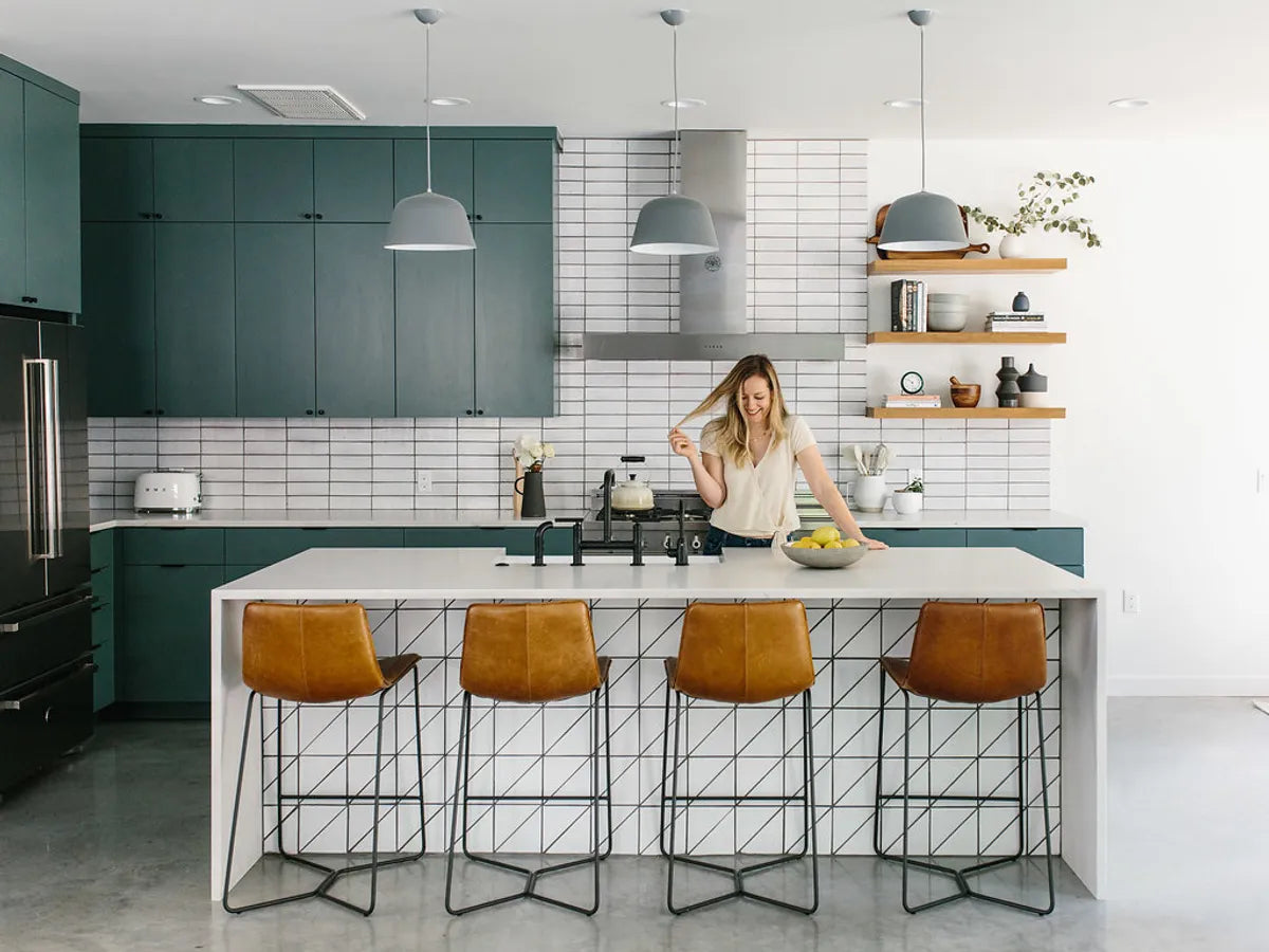 2018 Q2 Image Residential Influencer Jen Pinkston Photographer Katie Jameson Kitchen Backsplash White Mountains Straight Set Island Tile Triangle 6 Daisy Calcite Full With Jen