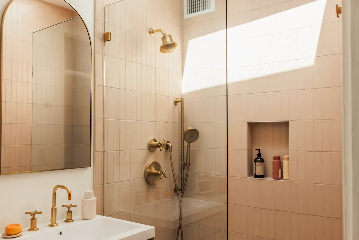2024 img hi res INFLUENCER RIGHTS ivory 2x8 Julie Goldstone bathroom 4