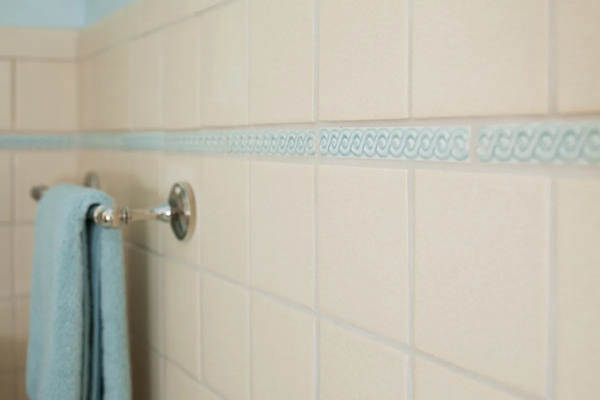 Bathroom Blues Crater Lake Decorative Tiles Flooring Installation Malcolm Fearon Bliss Images All Rights Reserved Photographer Credit Raised Athenian Residential Sesame Tile White Body Whites 2
