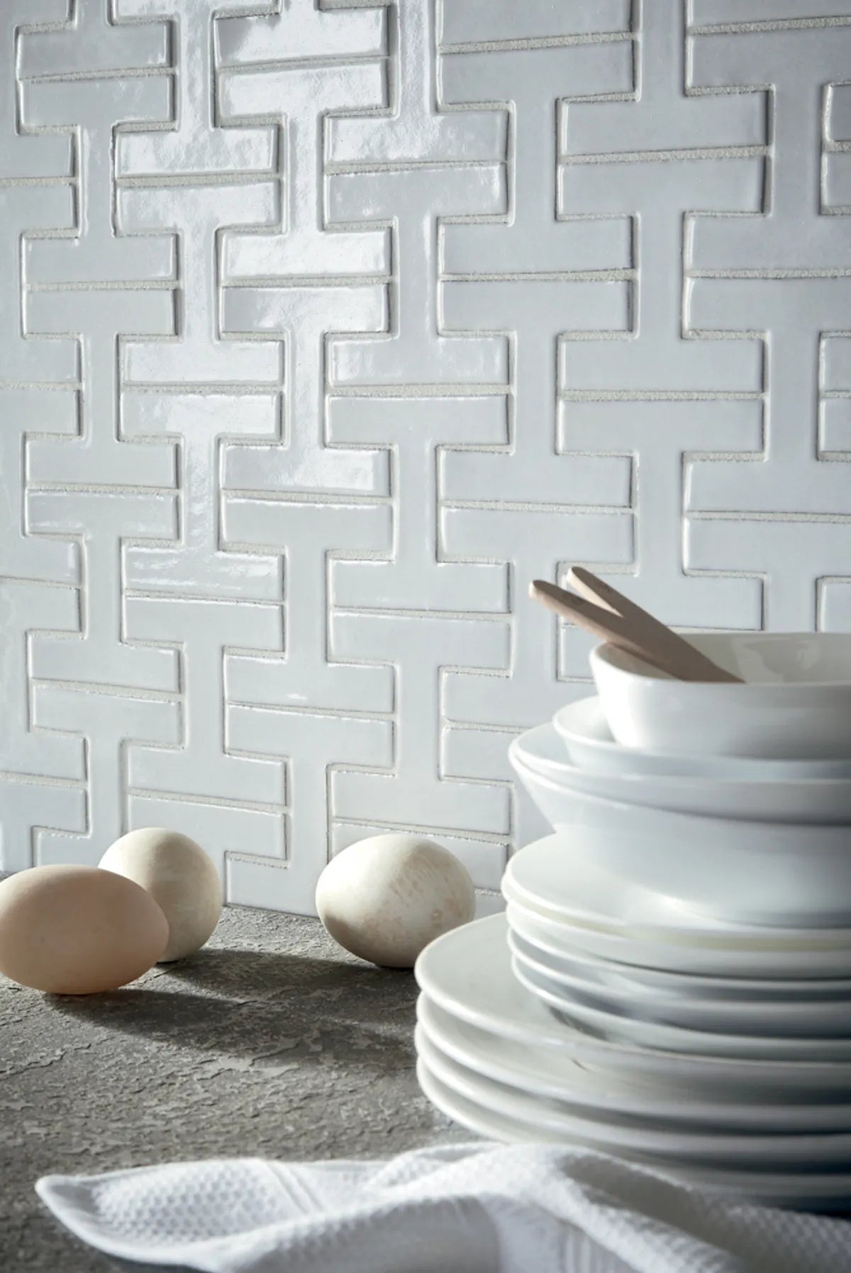 Chaine Homme Fired Earth Kitchen Installation Residential White Wash Whites