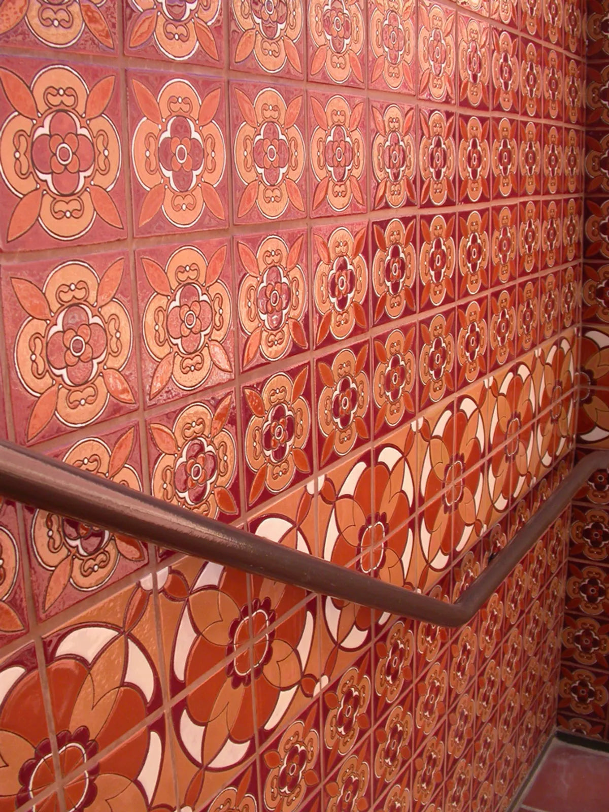 Commercial Cuerda Seca Exterior Recycled Body Reds Stairs