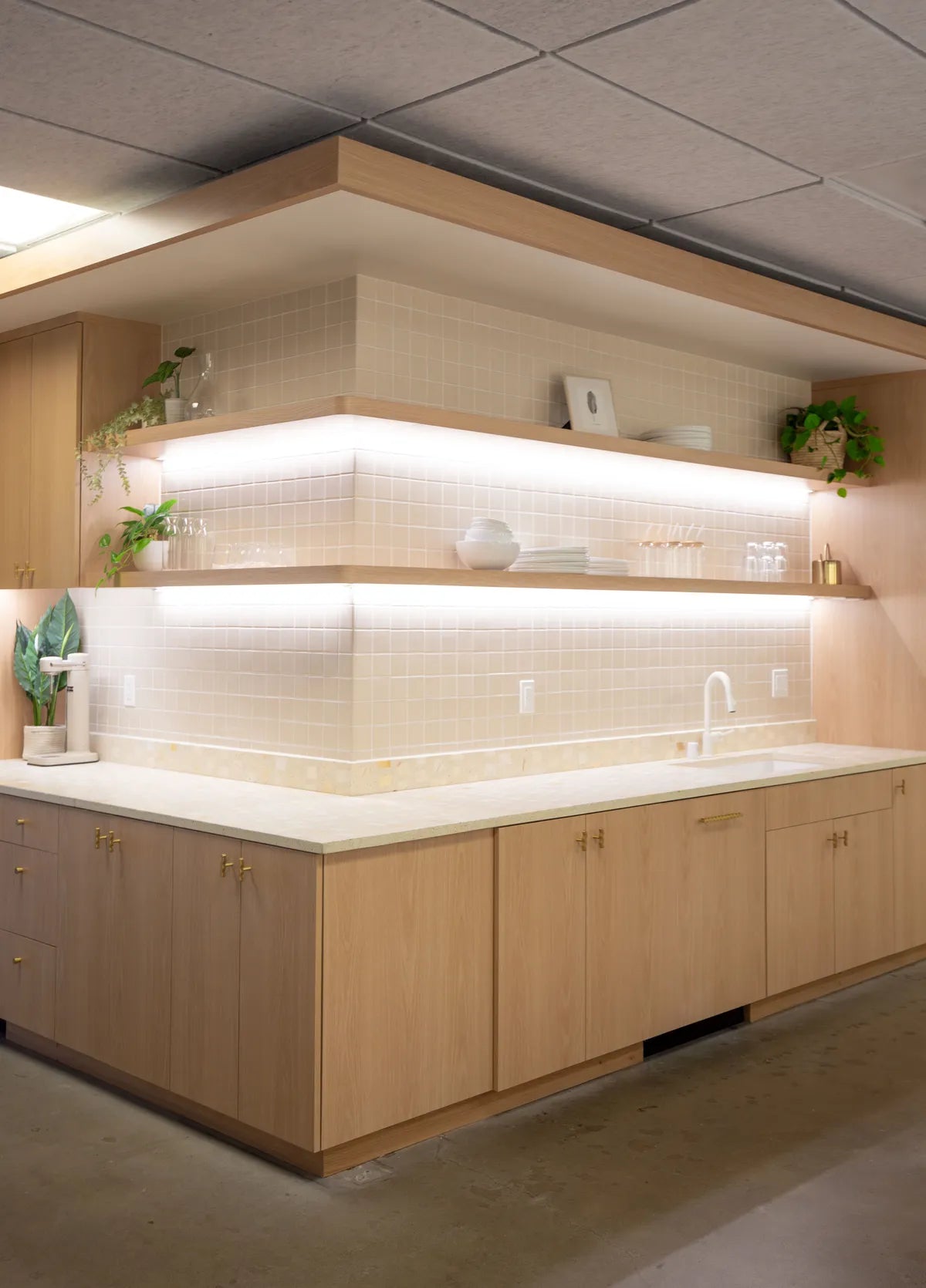 FULL usage DESIGN HIGHTOWER OFFICE BACKSPLASH 3 X3 IVORY FC 832040 6