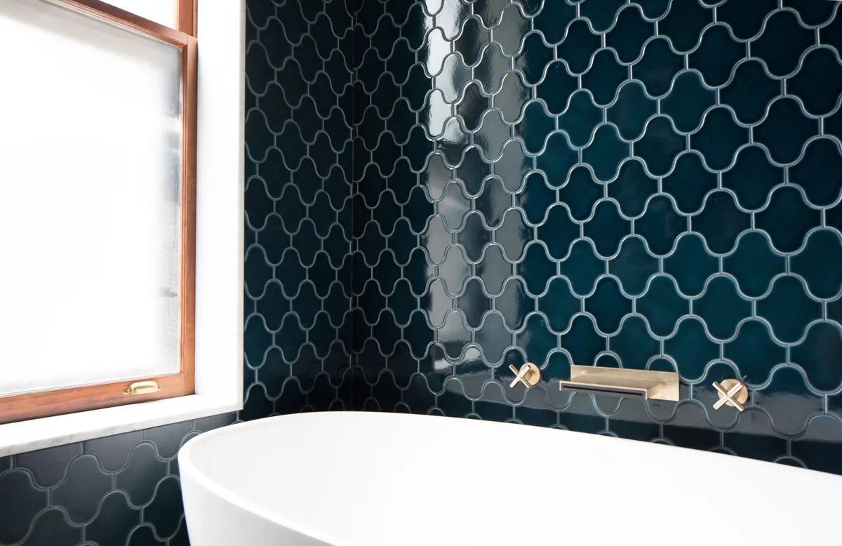 New traditional blue bathroom wall tile 4