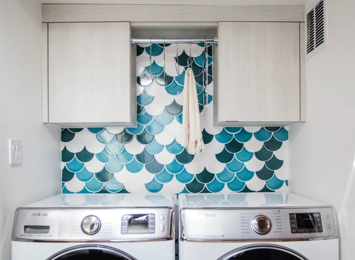 Q1 2017 Image Residential Kristen Pena Laundry Room Backsplash Ogee Drop Sugar Hawaiian Prussian Blue