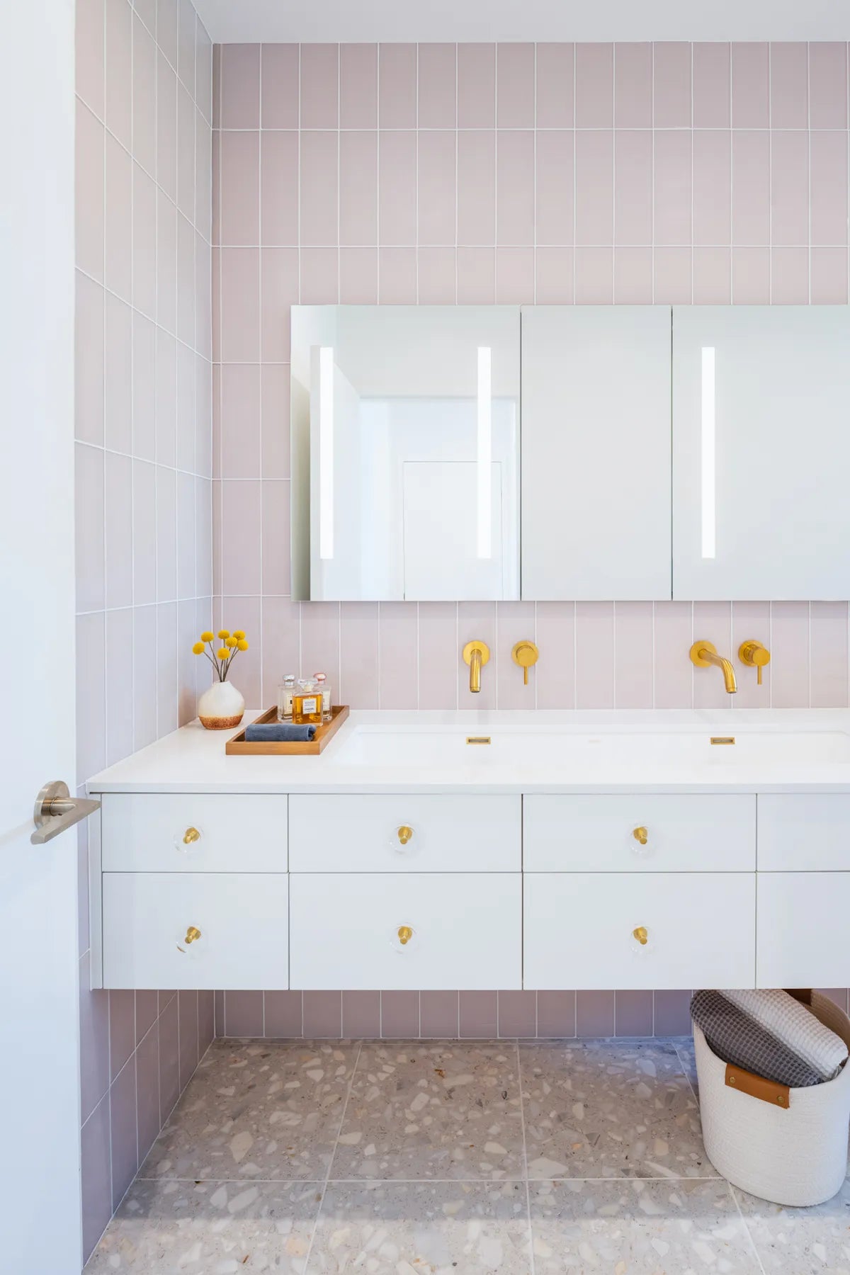 Modern bathroom pink backsplash subway glass tile 1