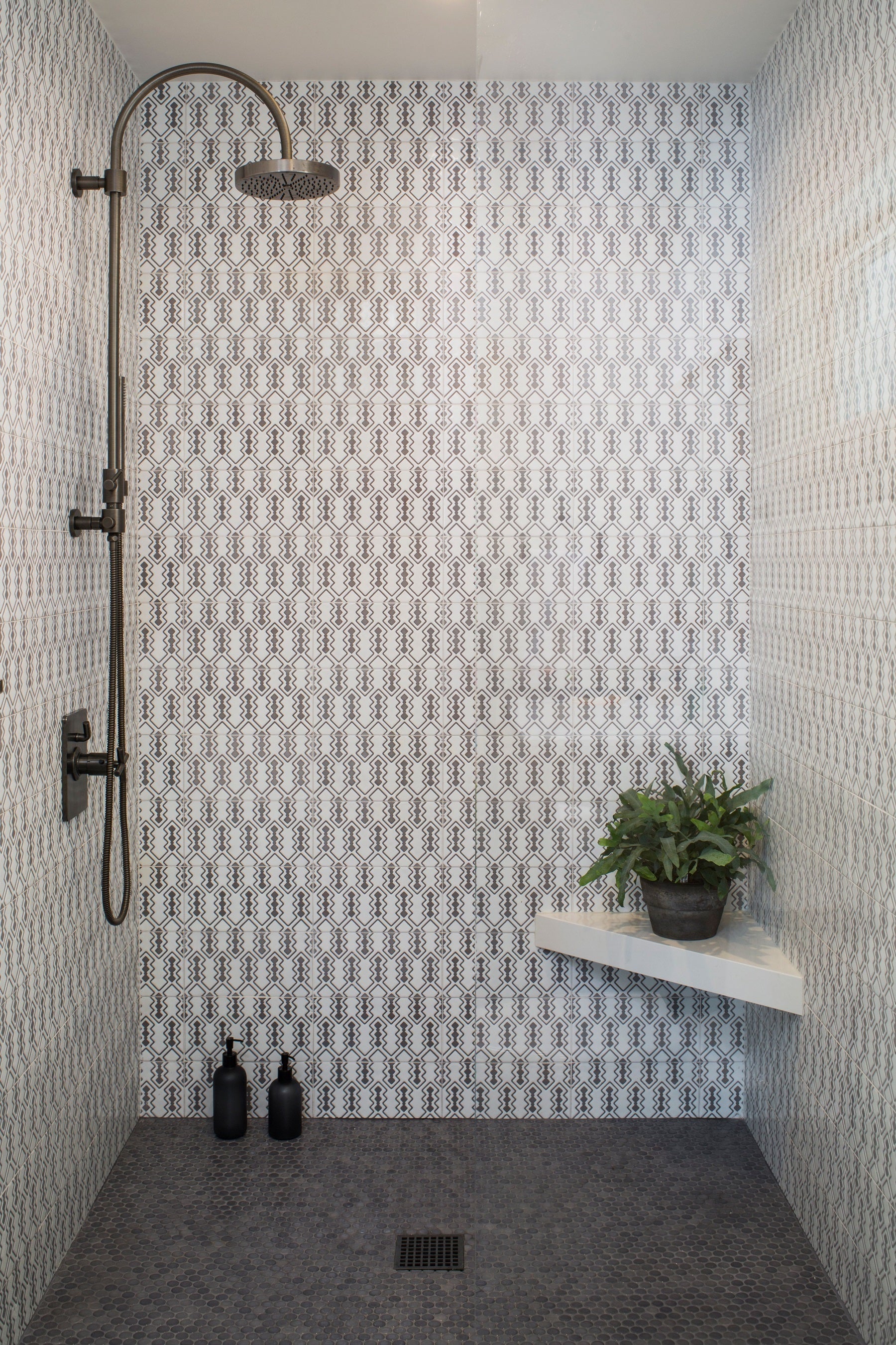 6x12 Handpainted Tile Marrakech Lace in Neutral Motif