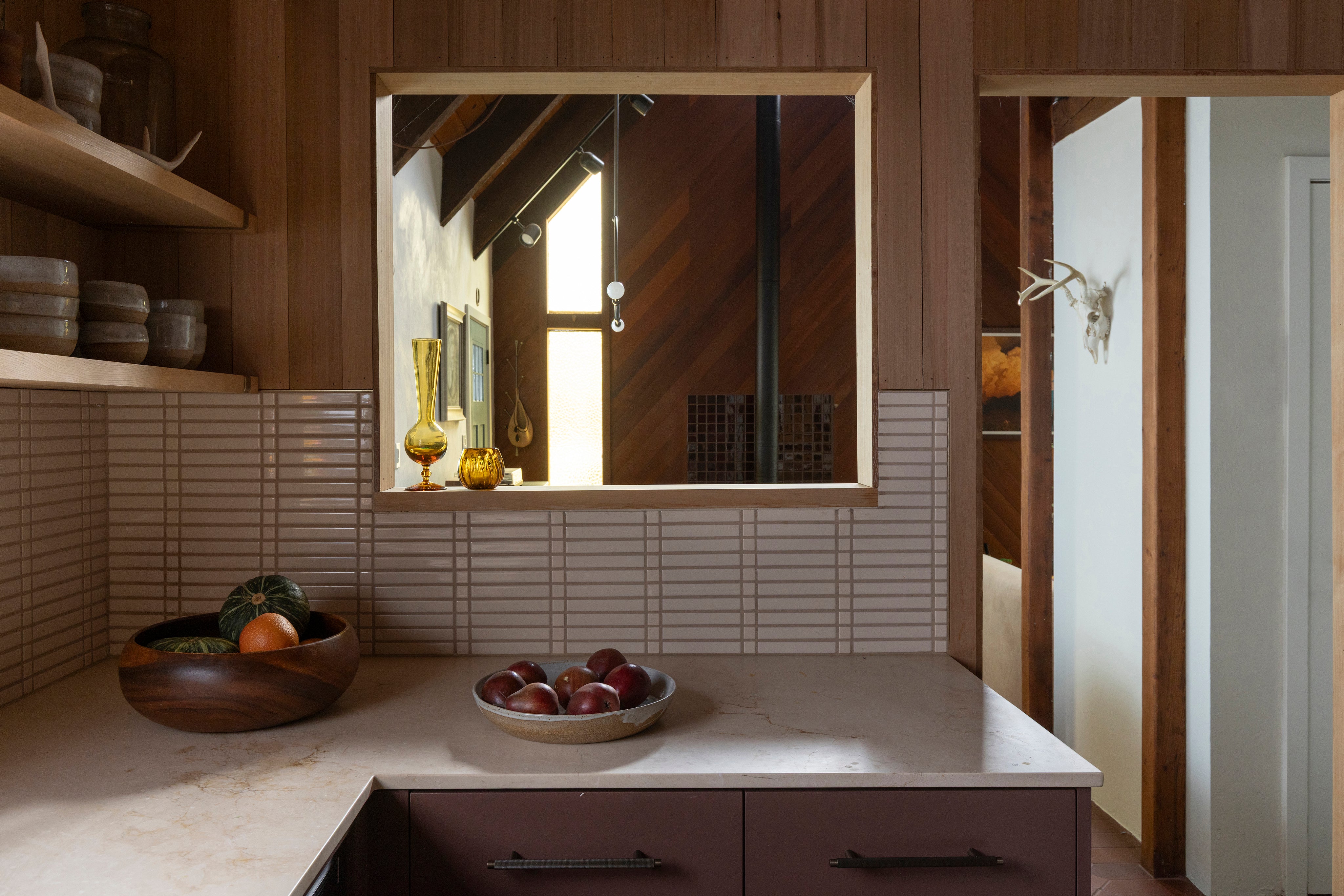 1x1 Straight Set Sheeted Original Ceramic Mosaic Tile in Ivory Gloss