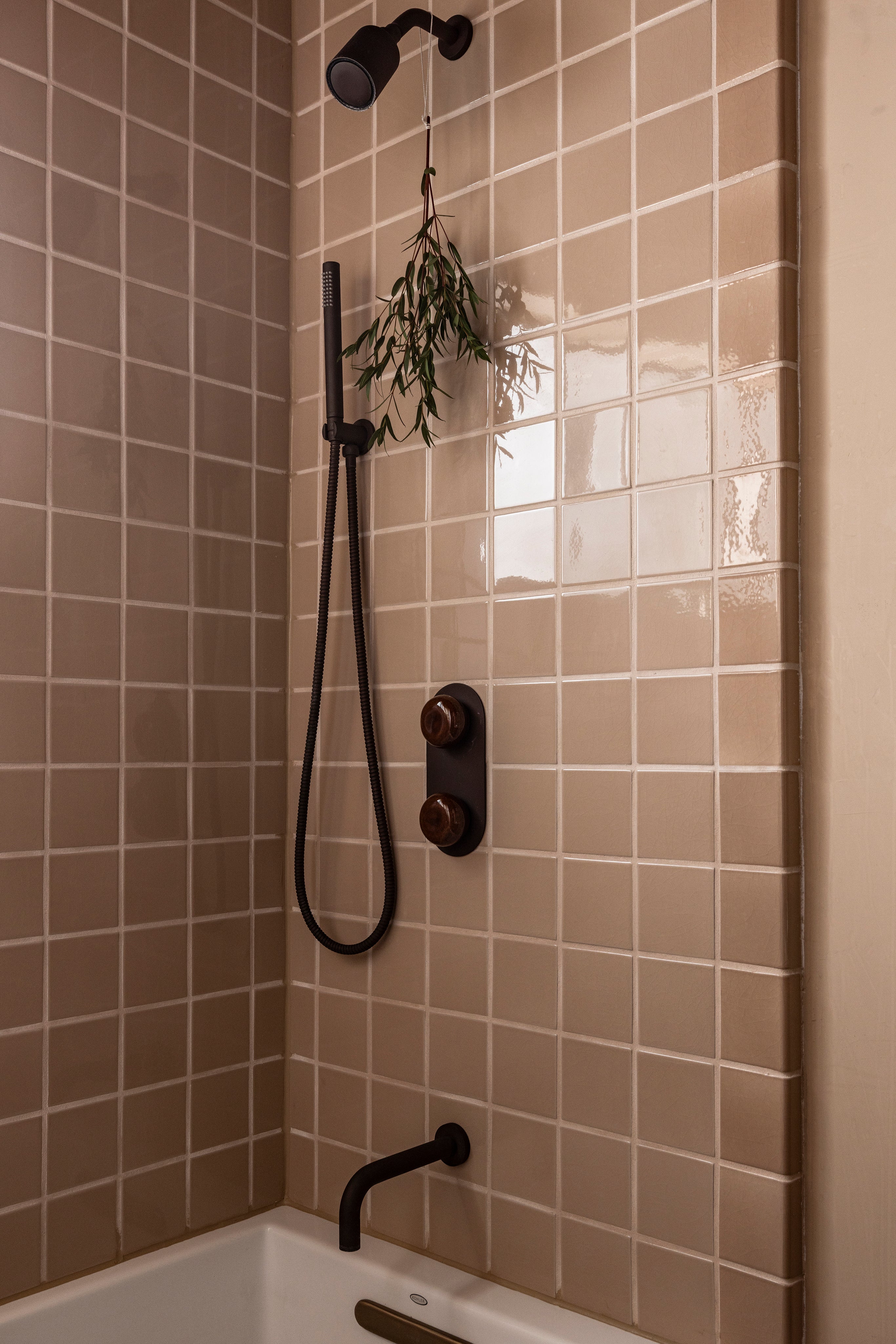 4x4 Original Ceramic Tile in Sweet Pea Gloss