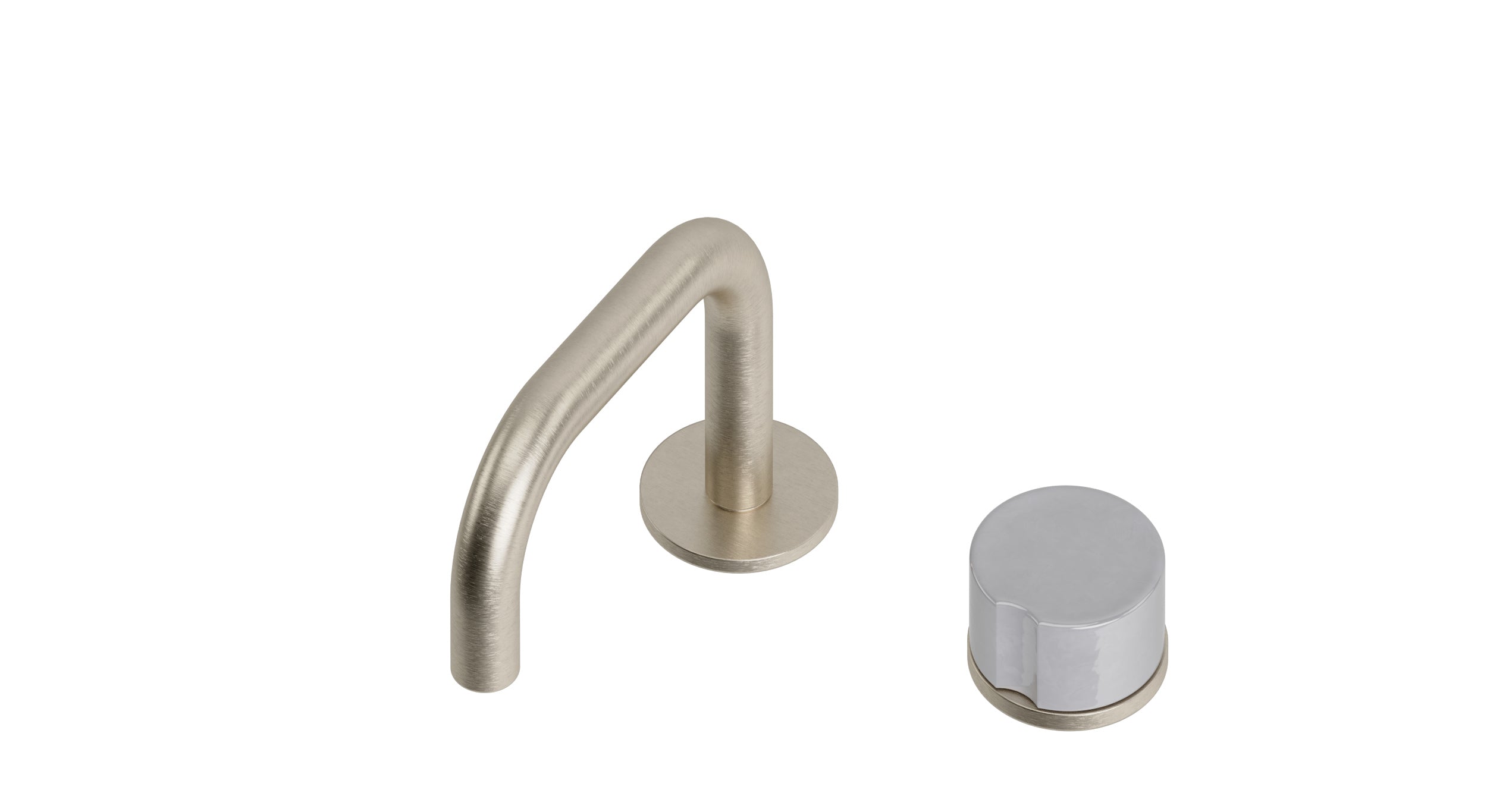 Foundry One Handle Deck Mount Squaretop Lavatory Faucet with Groove Ceramic Knob Handle in Satin Nickel