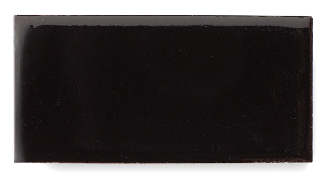 2x4 Sample in Raven Gloss