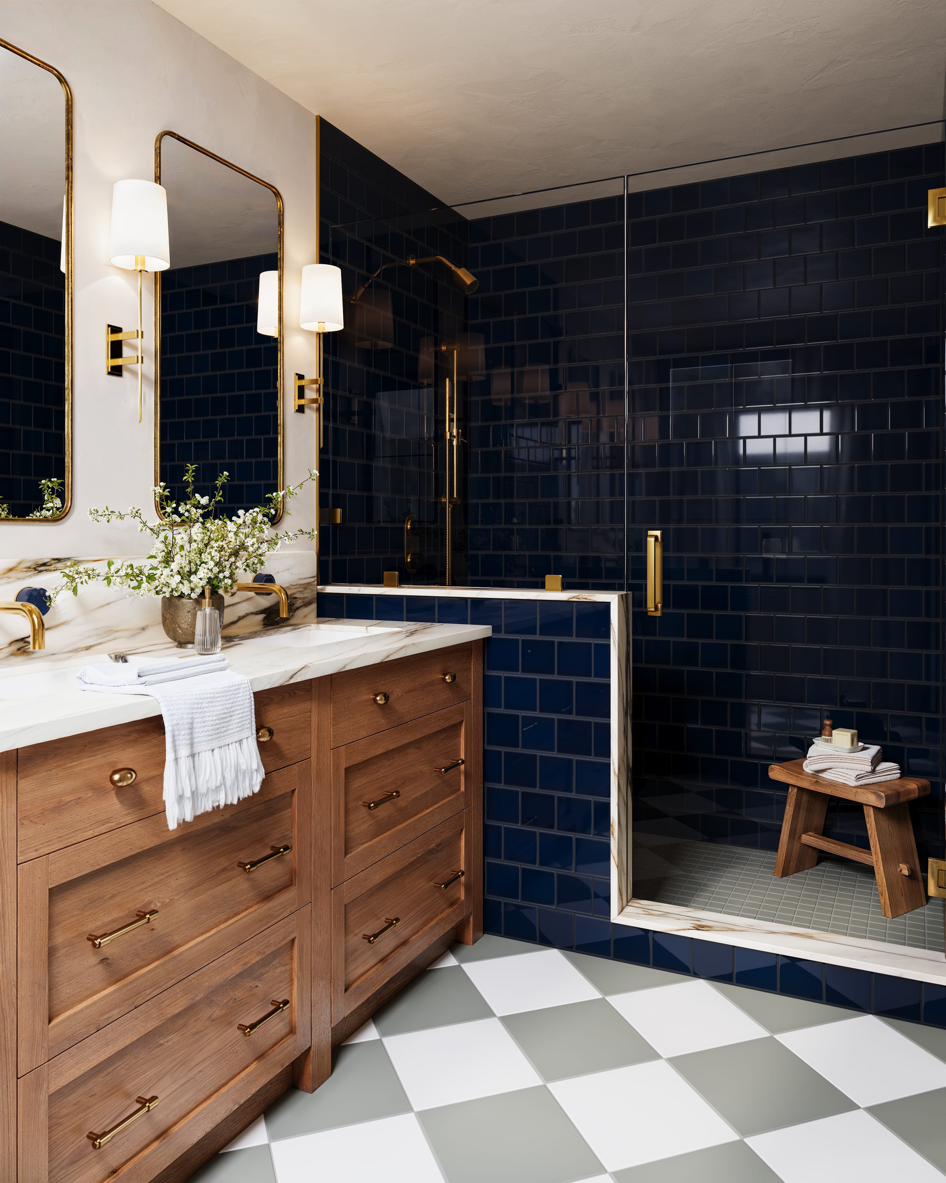 4x4 Original Ceramic Tile in Navy Blue Gloss