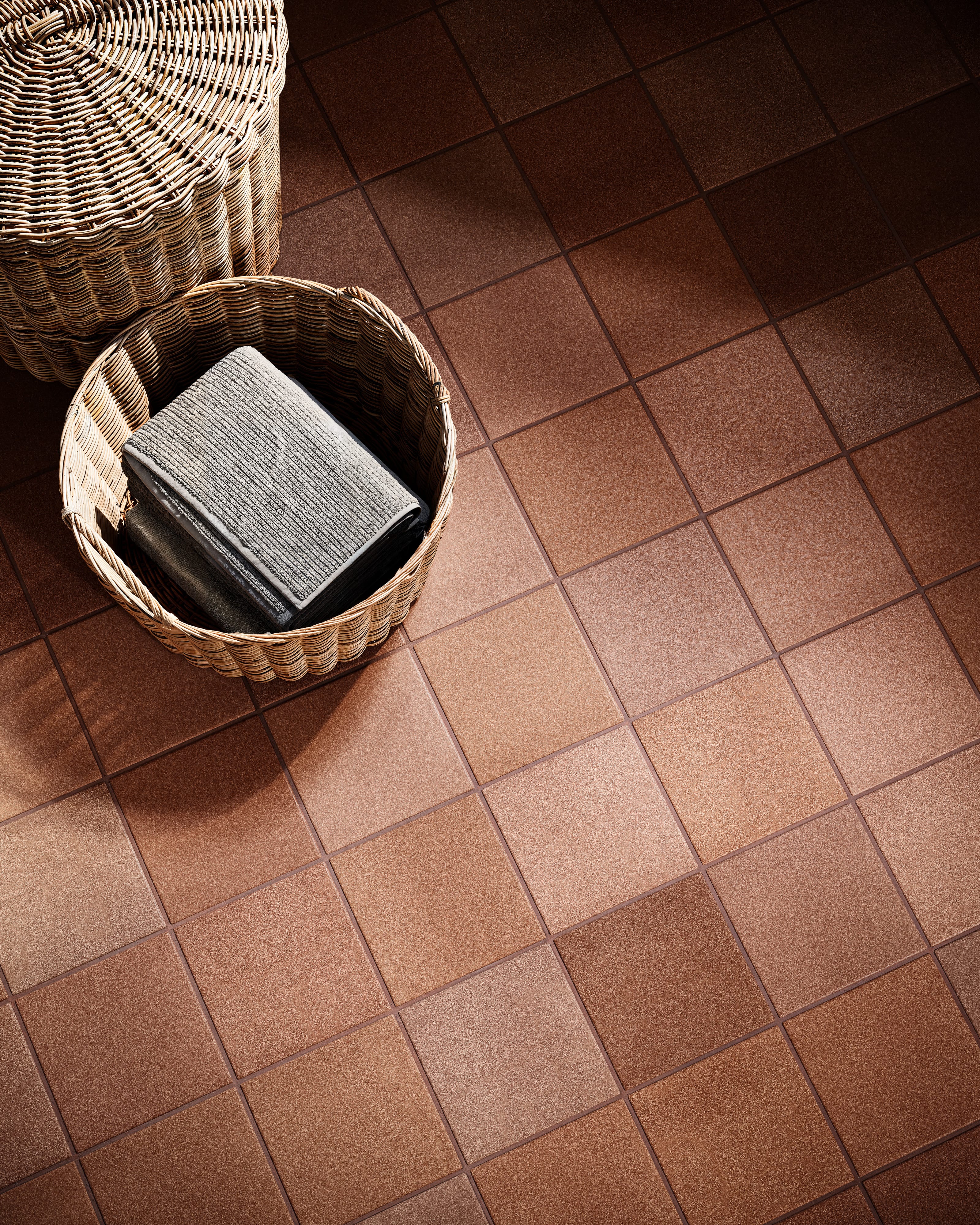 6x6 Original Ceramic Tile in Antique