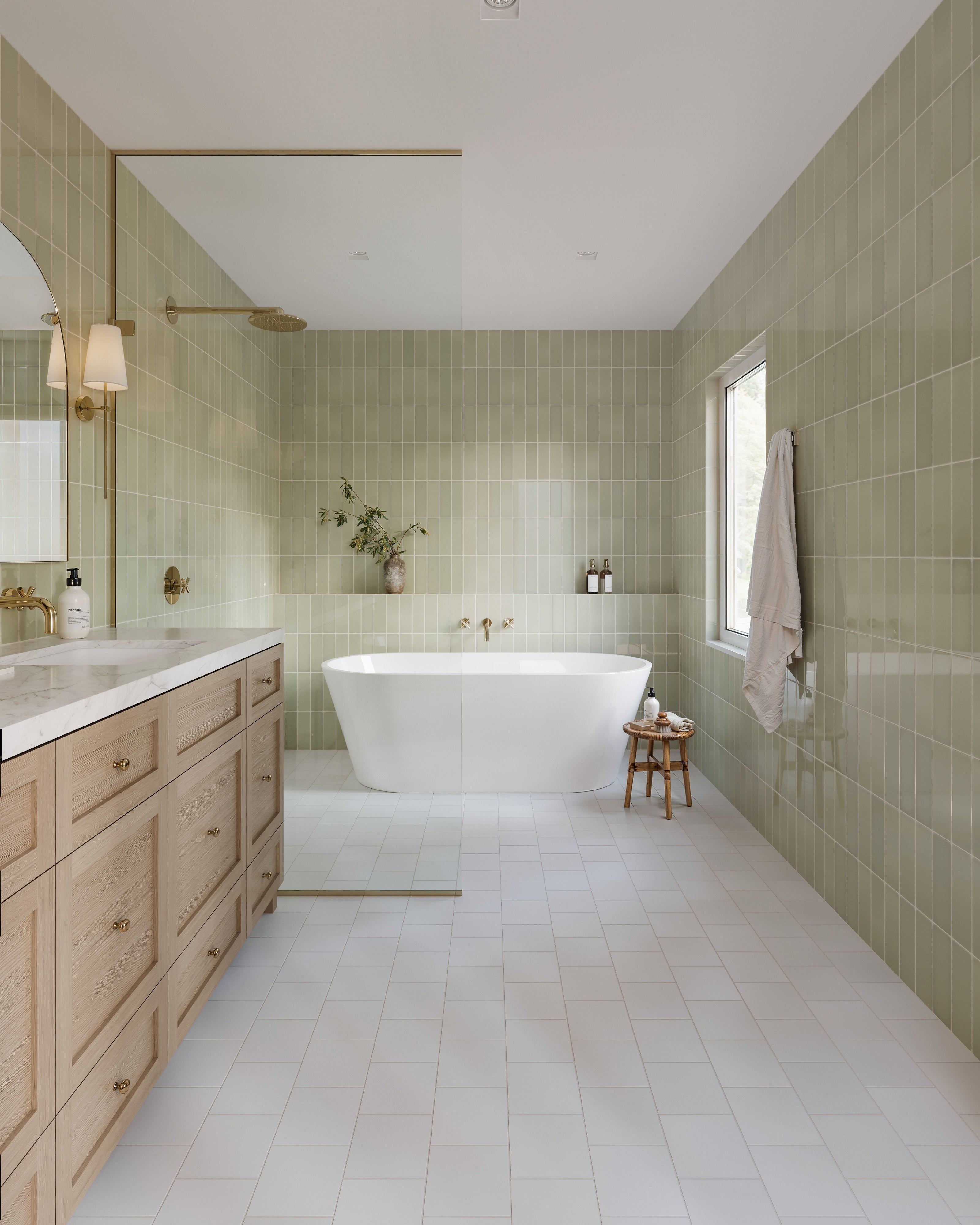 3x9 Natural Press Ceramic Tile in Manzanita Gloss