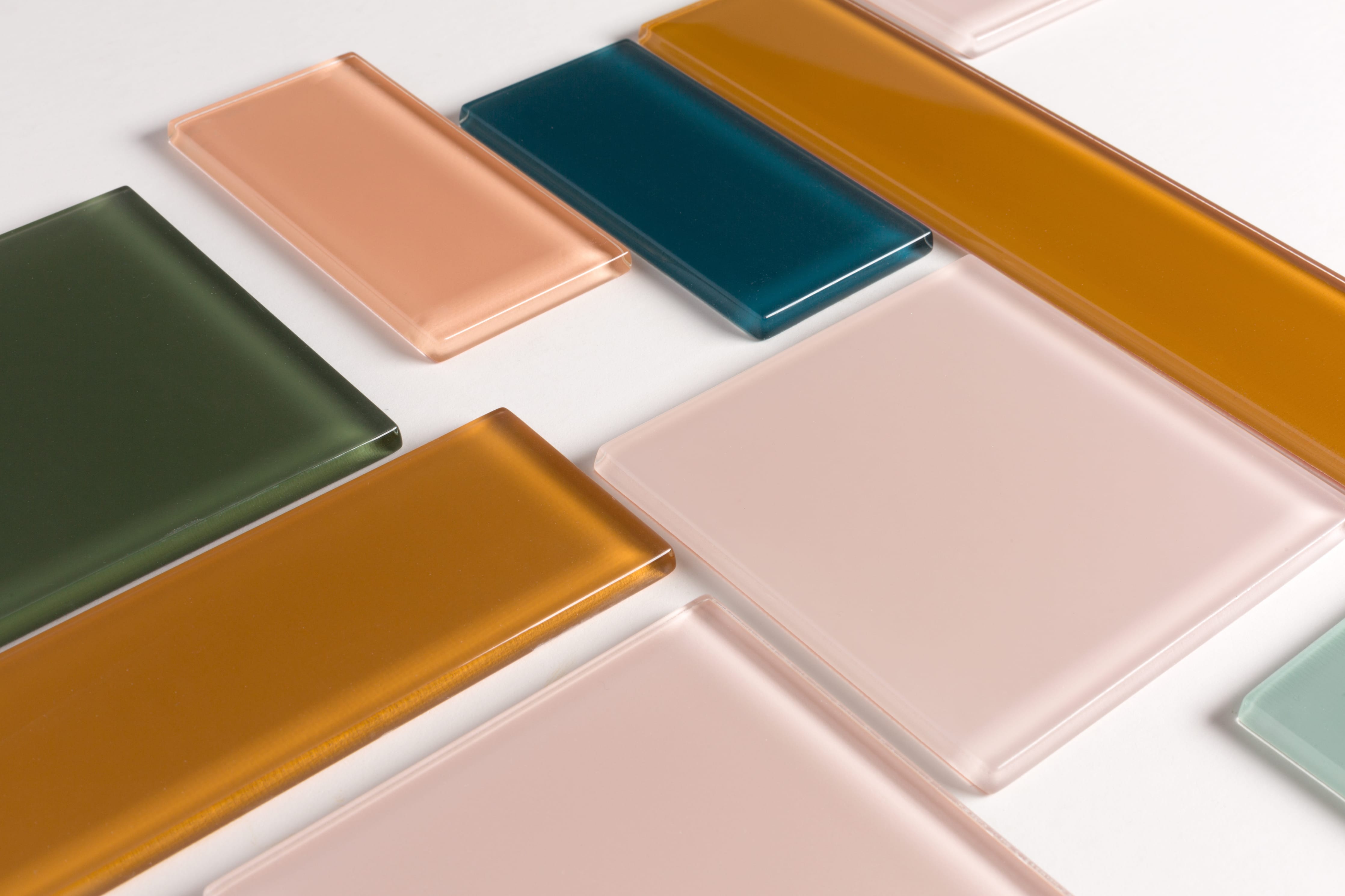 3x3 Straight Set Sheeted Glass Mosaic Tile in Grackle Matte