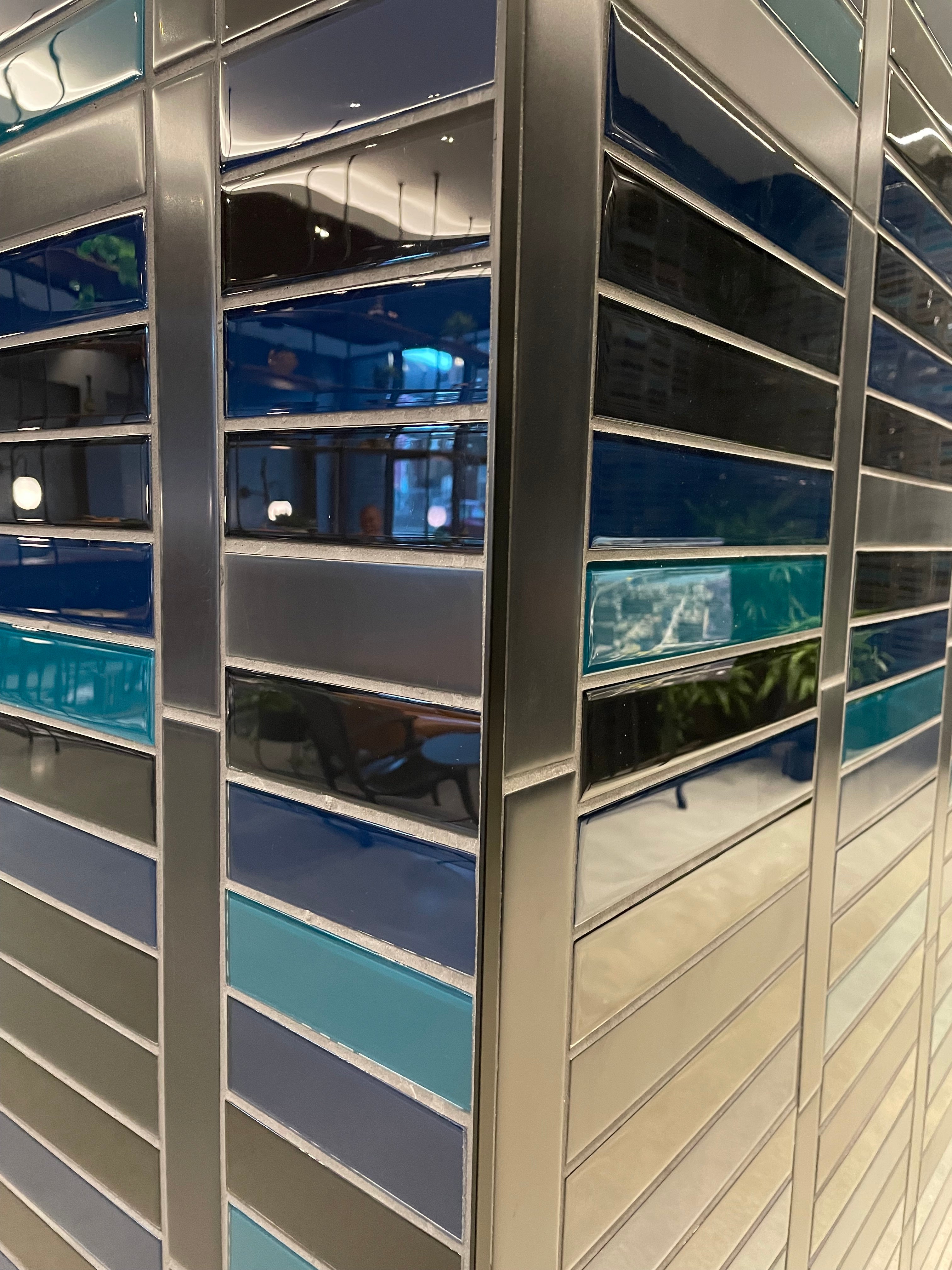 2x12 Glass Tile in Grackle Gloss