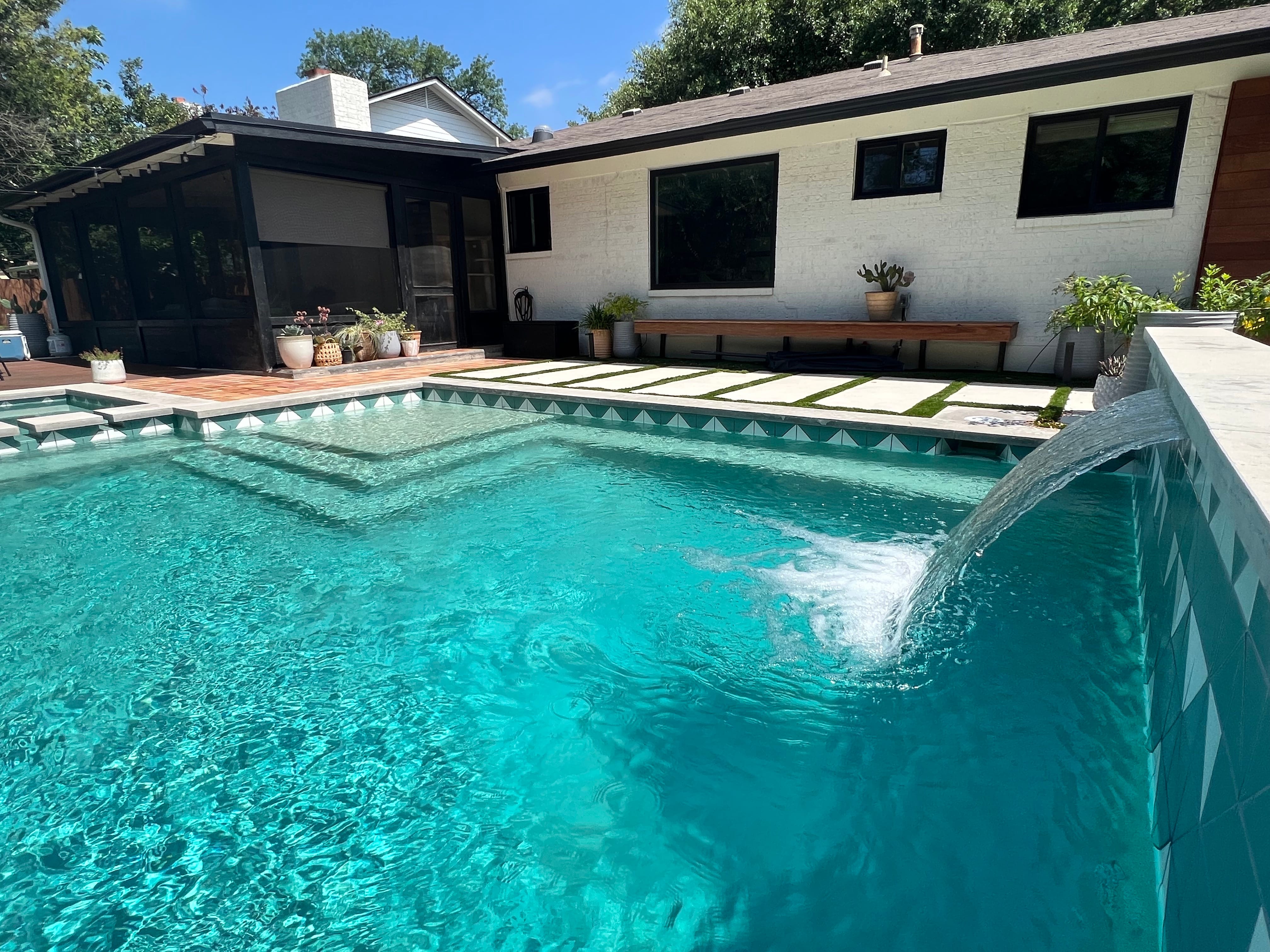 6" Triangle Original Ceramic Tile in Feldspar Gloss