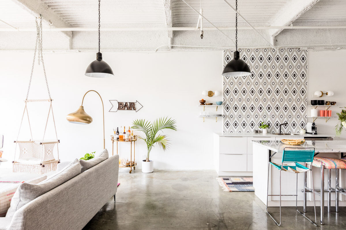 8x8 Handpainted Tile Old Cairo in Black & White Motif