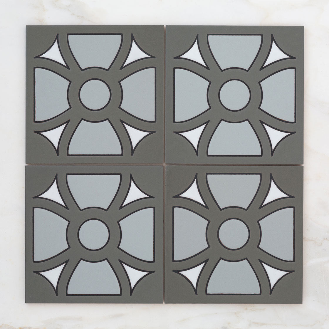 8x8 Handpainted Tile Arlington in Grey Motif