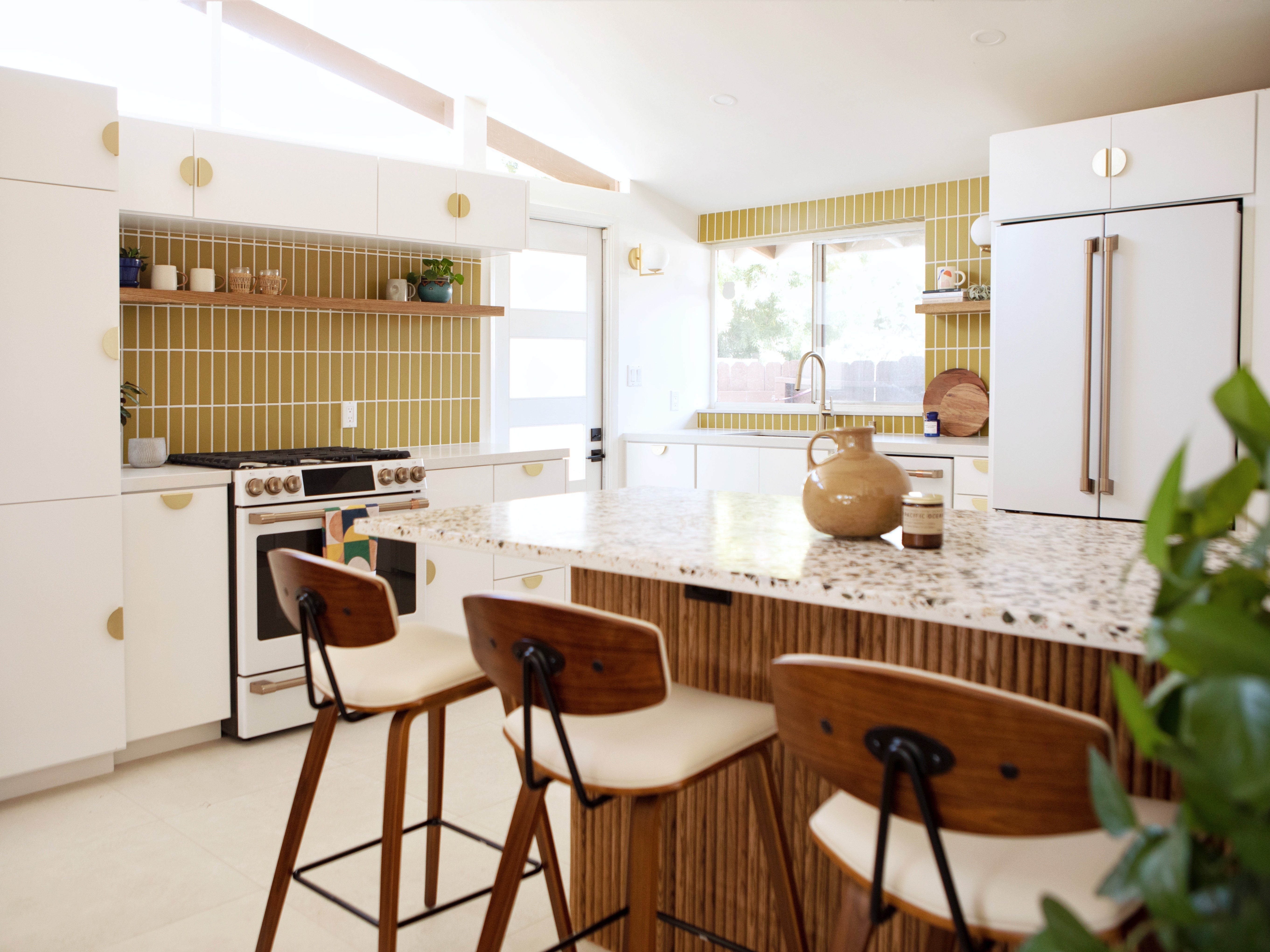 2x6 Original Ceramic Tile in Mustard Seed Matte