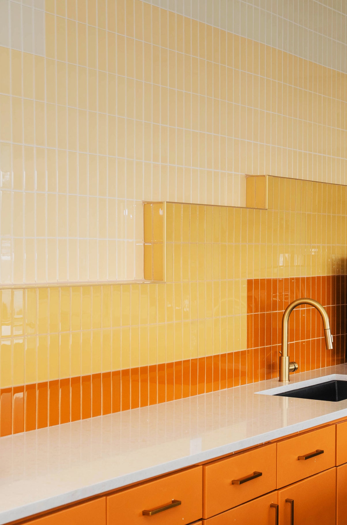 2x6 Glass Tile in Falcon Gloss
