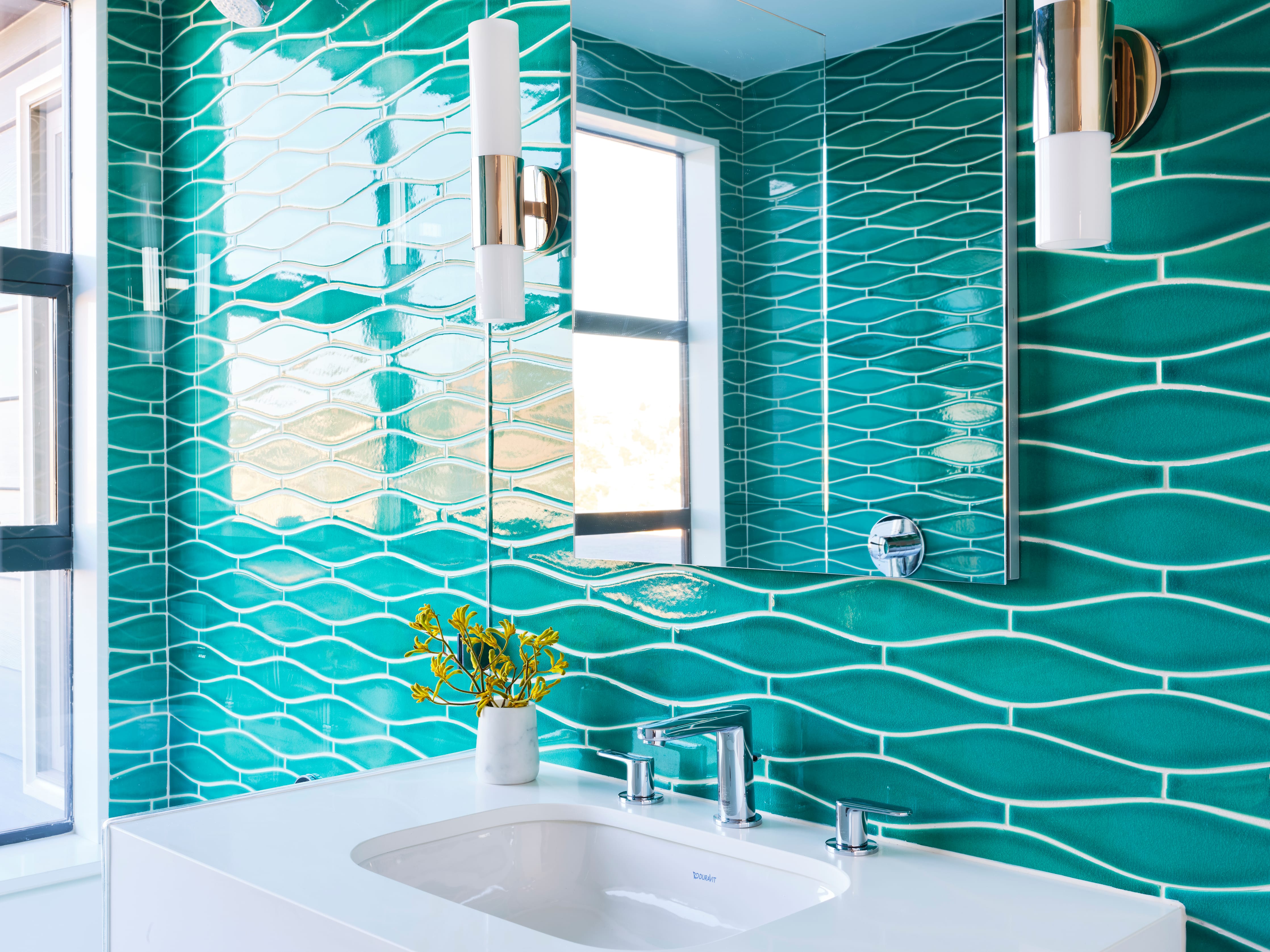 Wave Original Ceramic Tile in Bora Bora Gloss