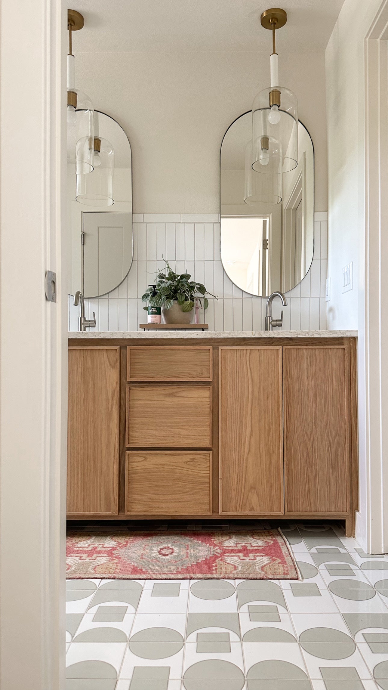 6x6 Handpainted Tile Dot Dash 7 in Plein Aire