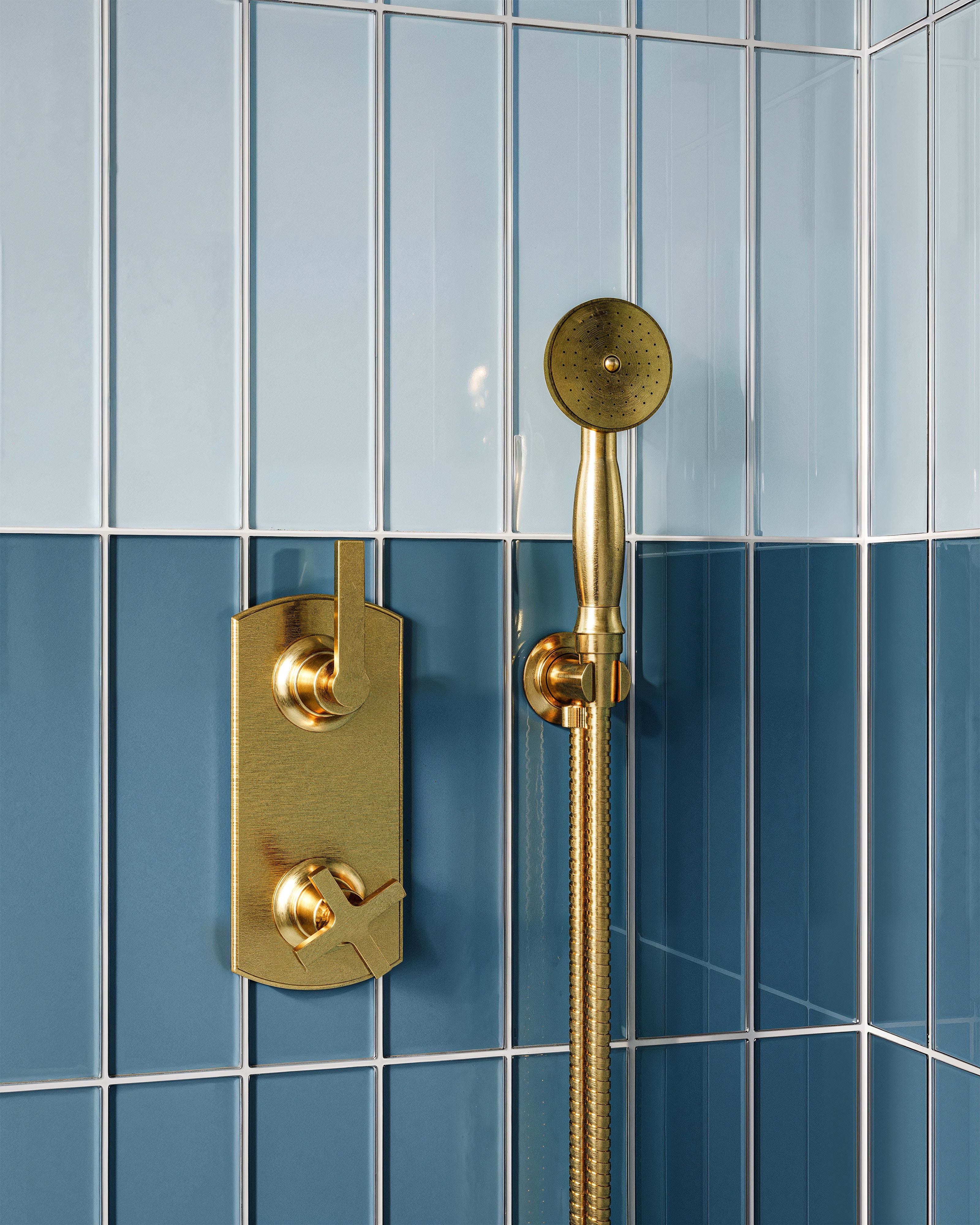 Emerson Thermostatic Shower/ Handshower - Lever Handle in Satin Brass