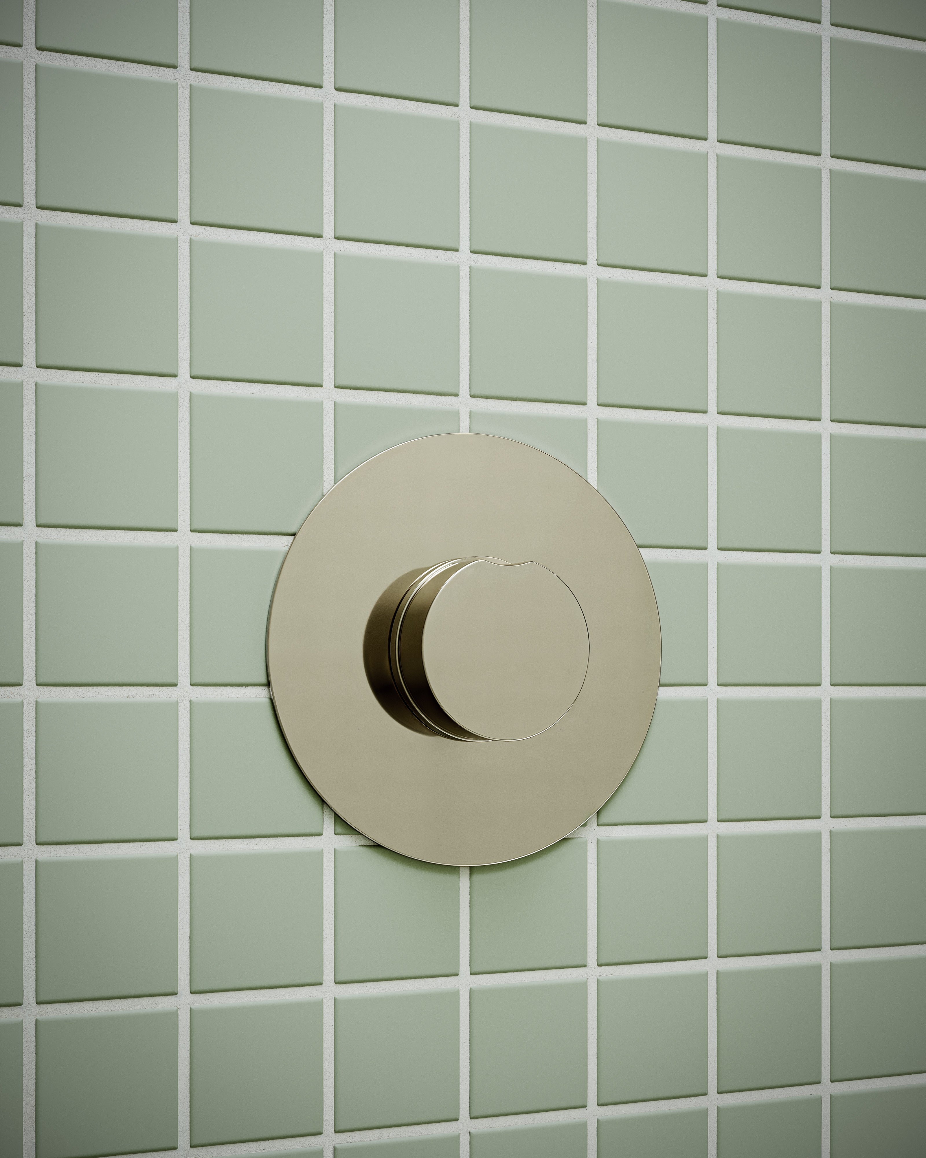 Foundry Pressure Balance Shower - Knob Handle in Polished Nickel