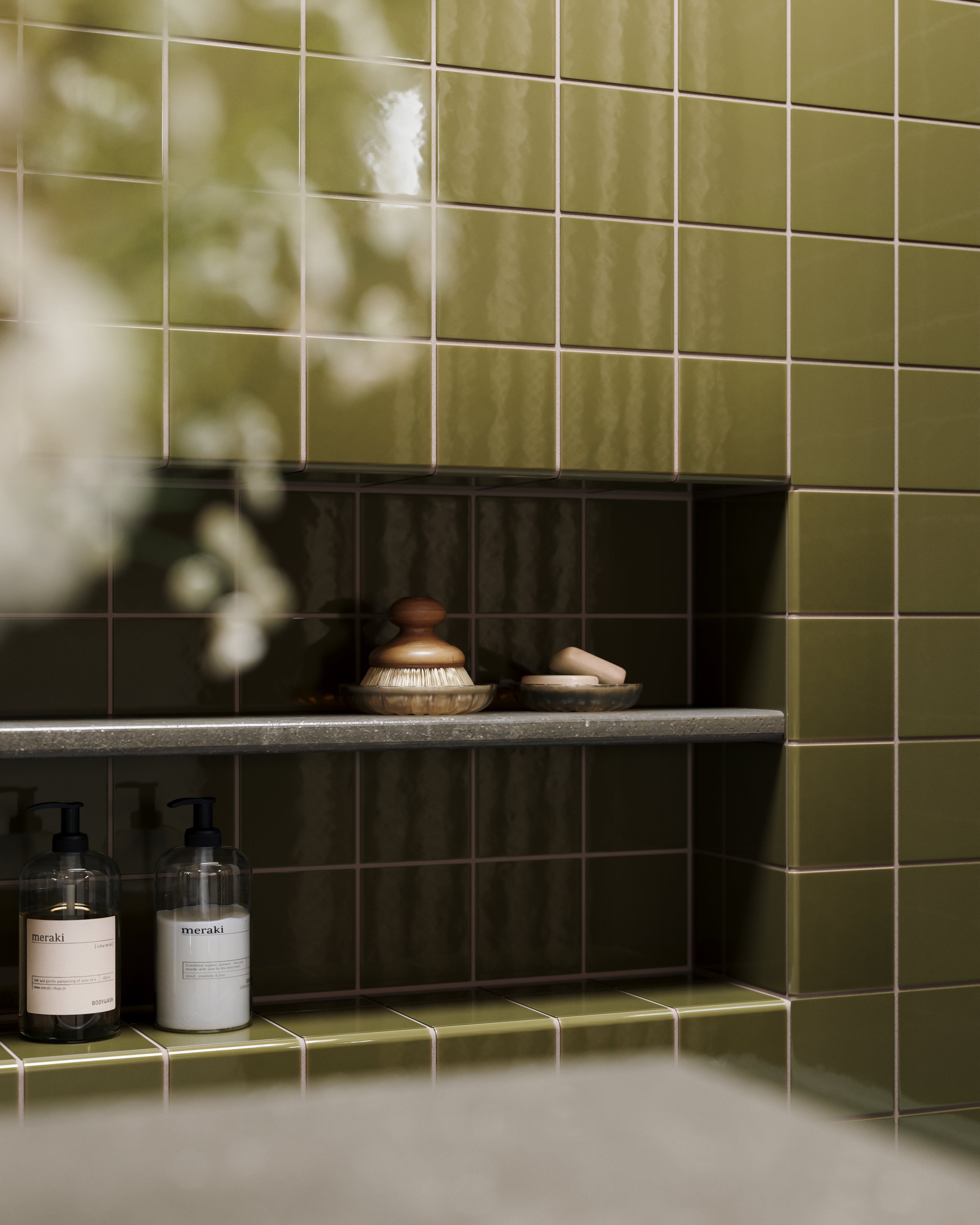 4x4 Natural Press Ceramic Tile in Sap Green Gloss