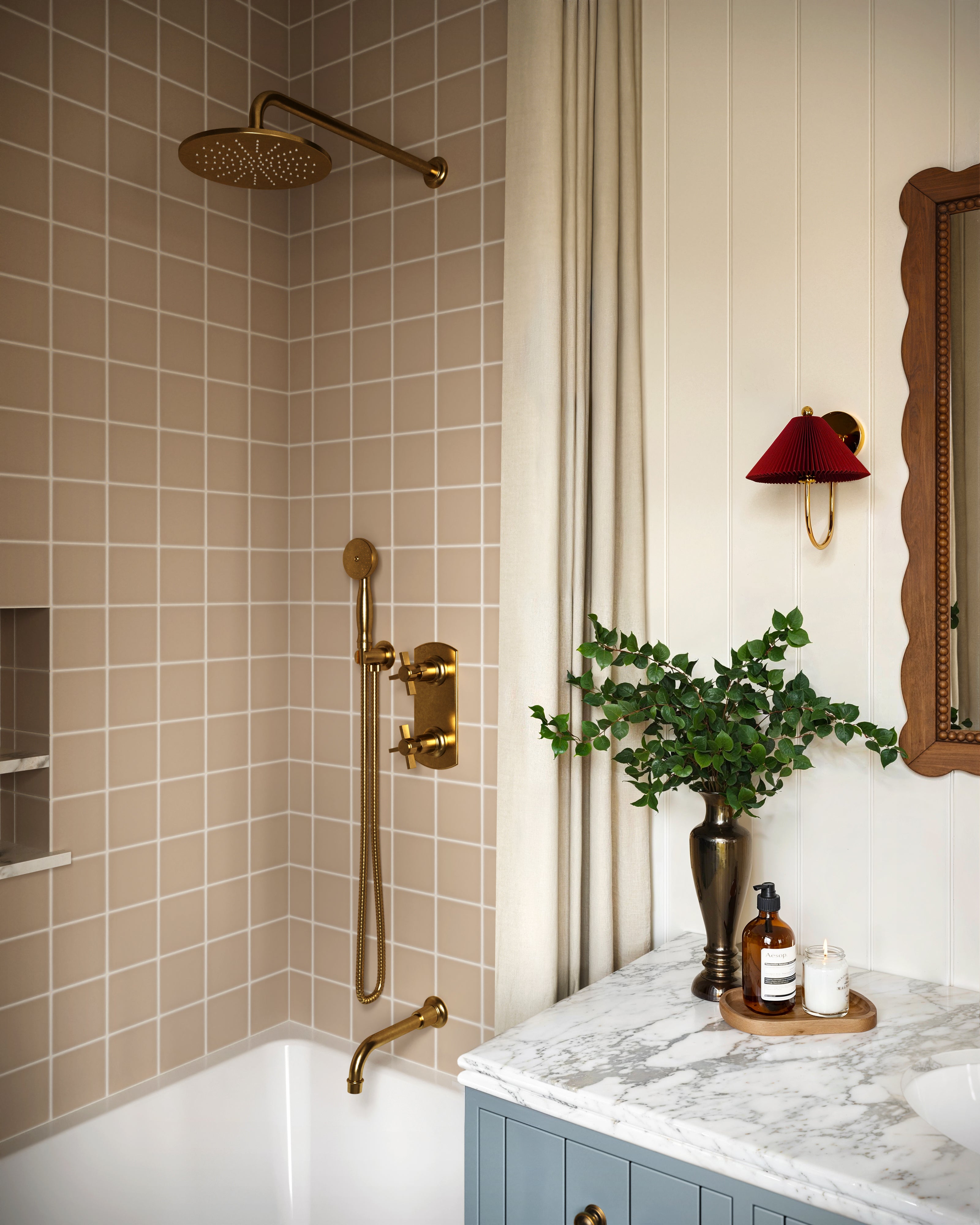 Shower 3" Traditional Hand Shower in French Brass