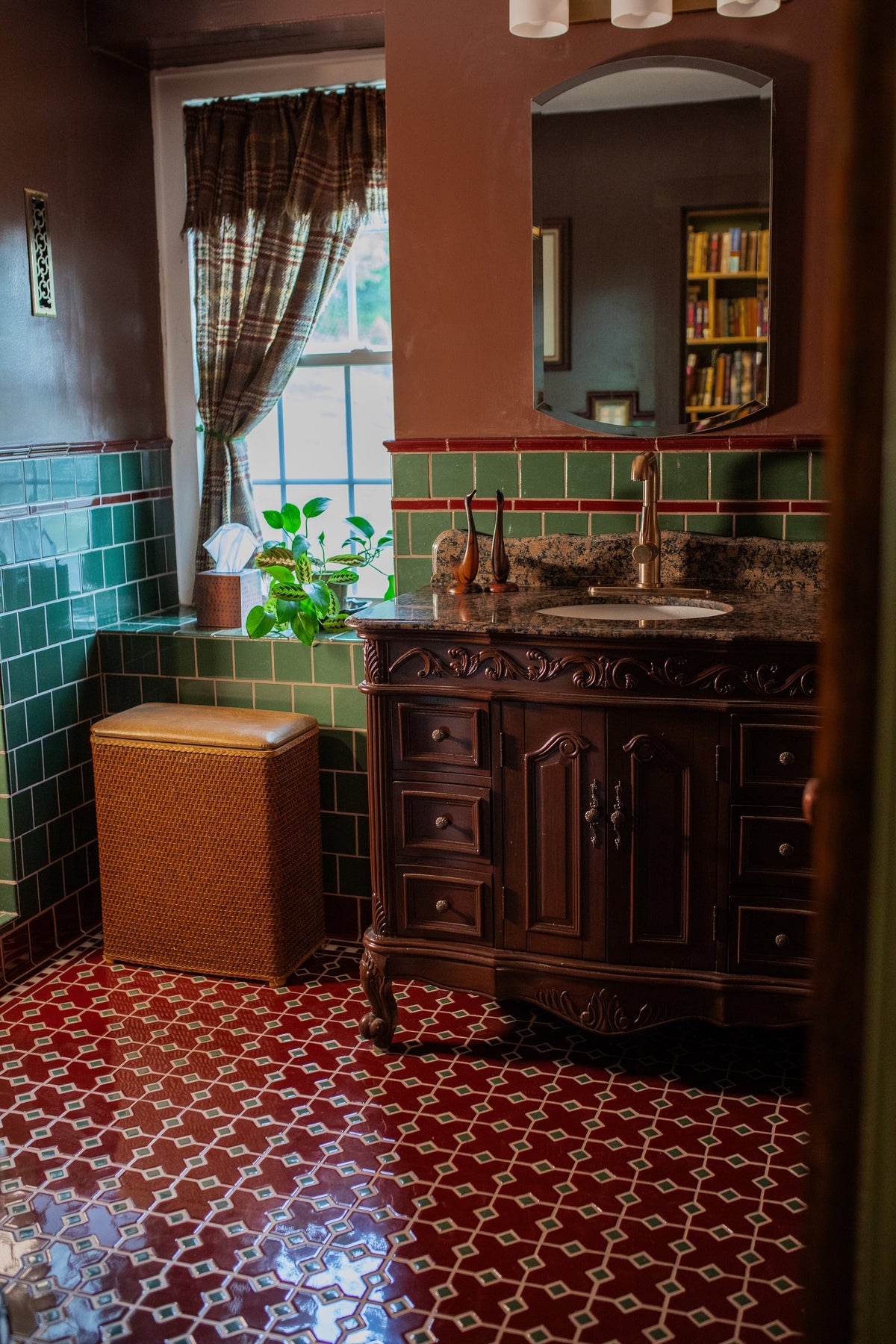 The Forge House: Traditional Red & Green Bathroom
