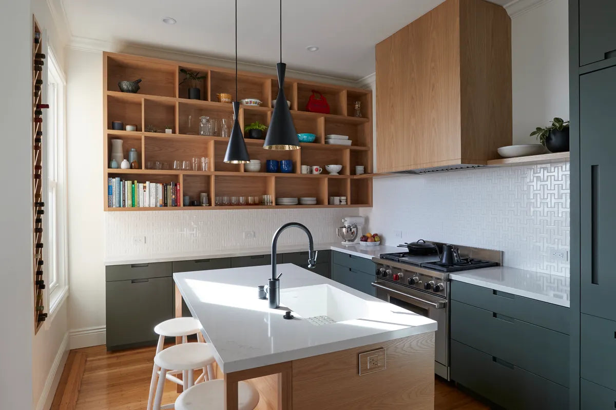 2018 Img Hi Res Rights Mark D Designs Luis Costadone Photo Kitchen Backsplash White Gloss Chaine Homme Glazed Edge 1X6 Flatliner Trim Fc216233 4